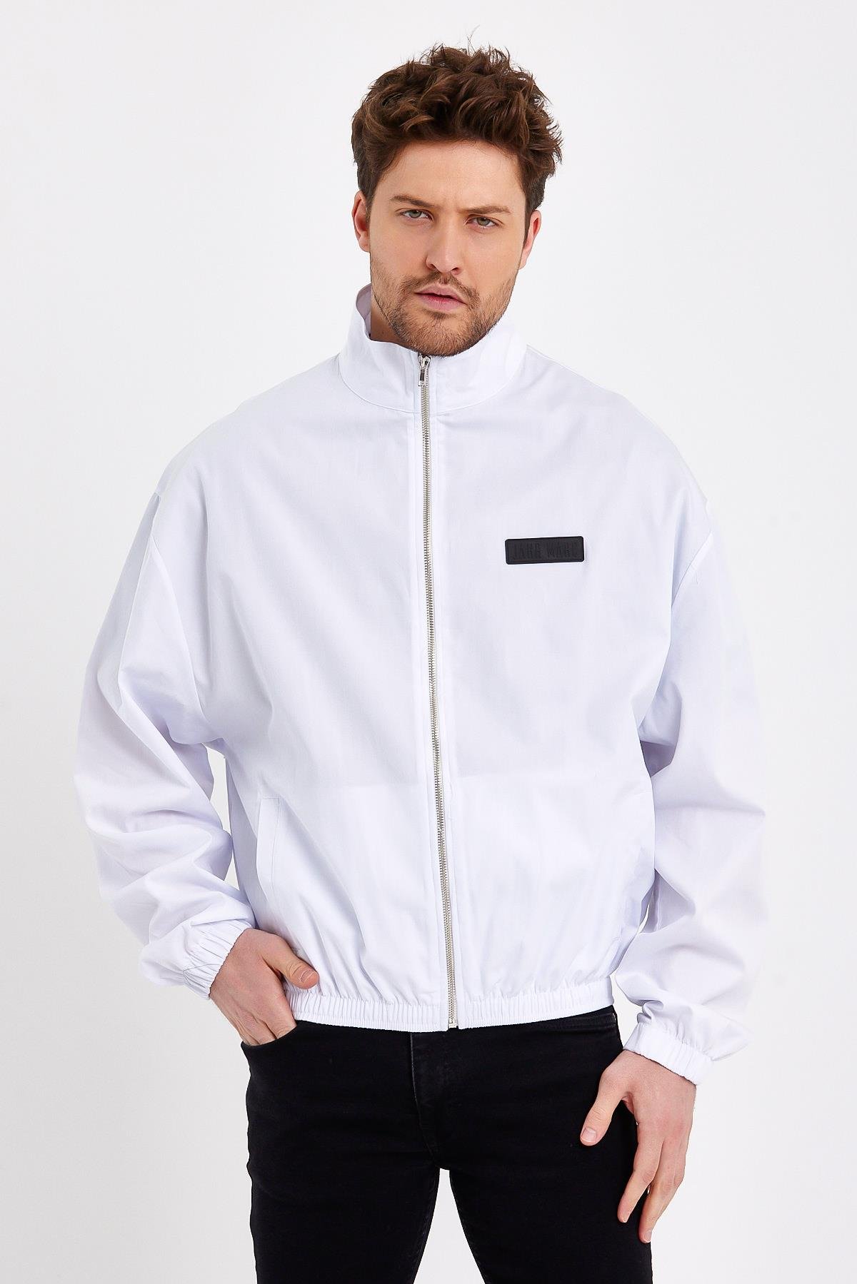 Beyaz Dik Yaka Erkek Yağmurluk