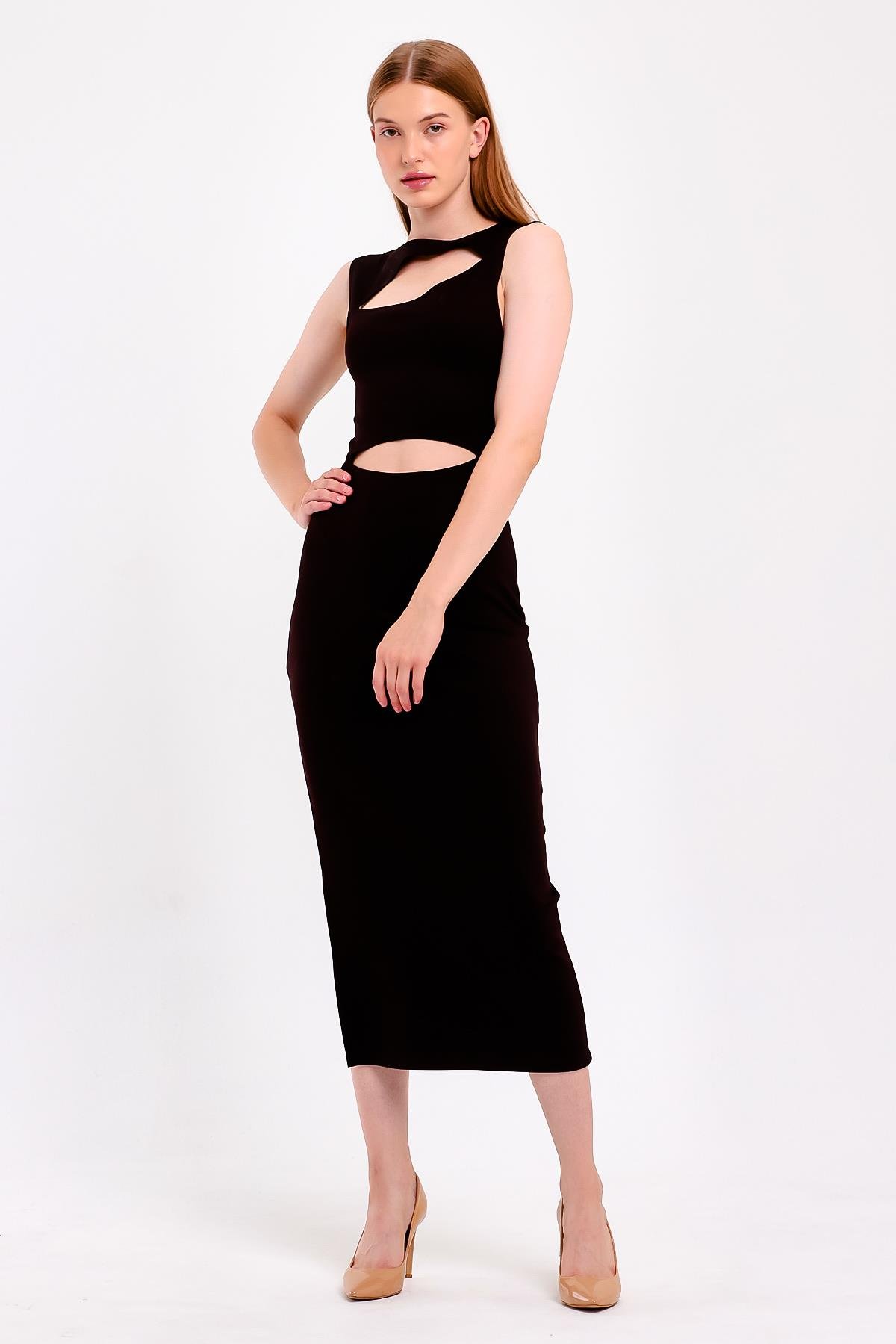 Cut Out Yırtmaçlı Siyah Bodycon Elbise