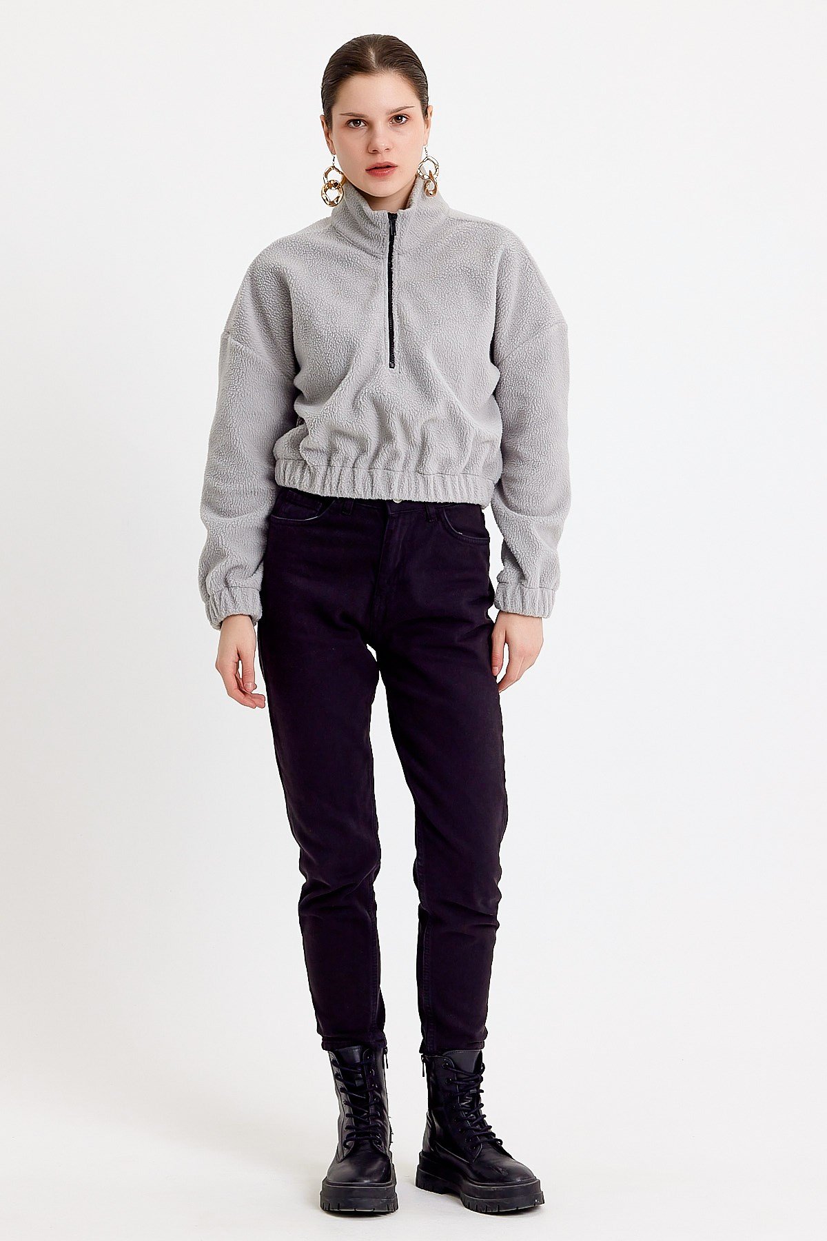 Dik Yaka Crop Fit Açık Gri Kadın Peluş Sweatshirt