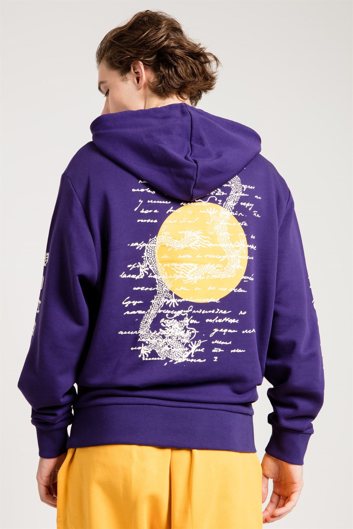 Oversized Sweatshirt in Purple with Dragon Print