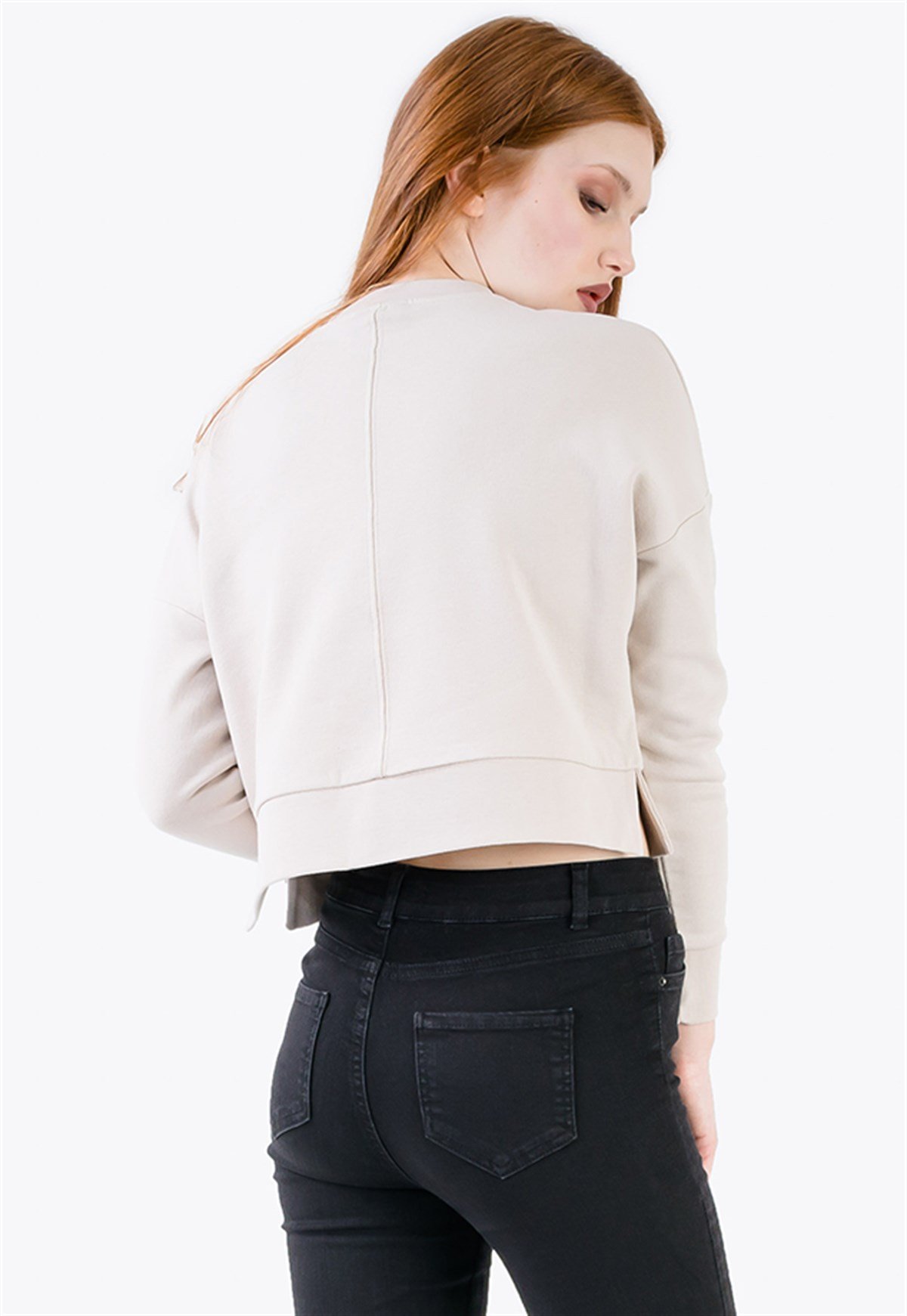 Cropped Sweatshirt in Beige with Side Splits
