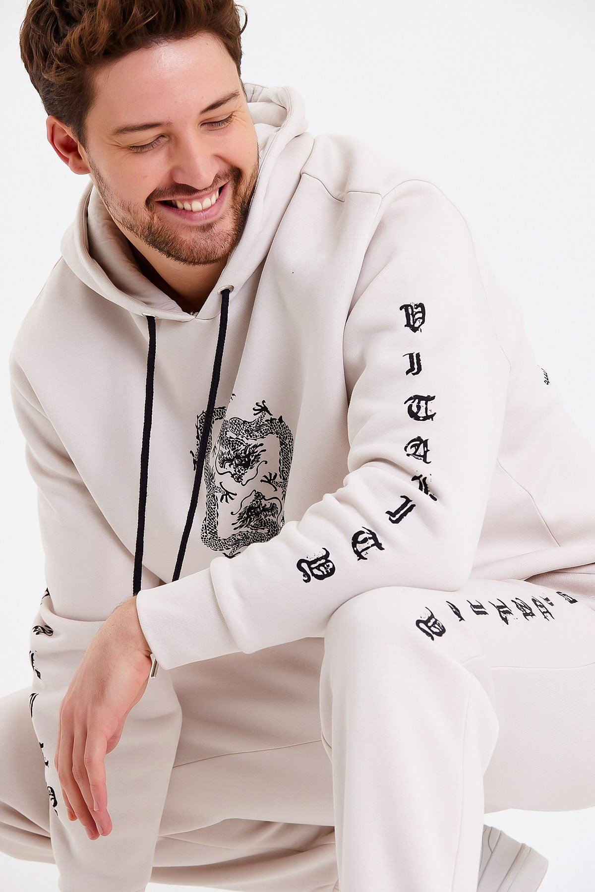 Ejderha Baskılı Krem Oversize Erkek Sweatshirt