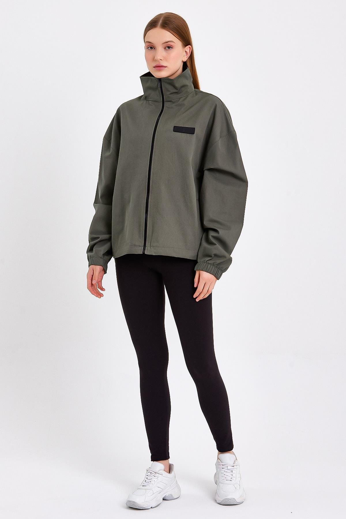 Fermuarlı Haki Kadın Yağmurluk