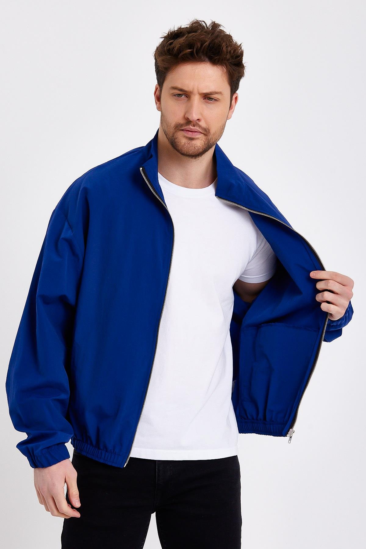 Fermuarlı Lacivert Crop Fit Erkek Yağmurluk