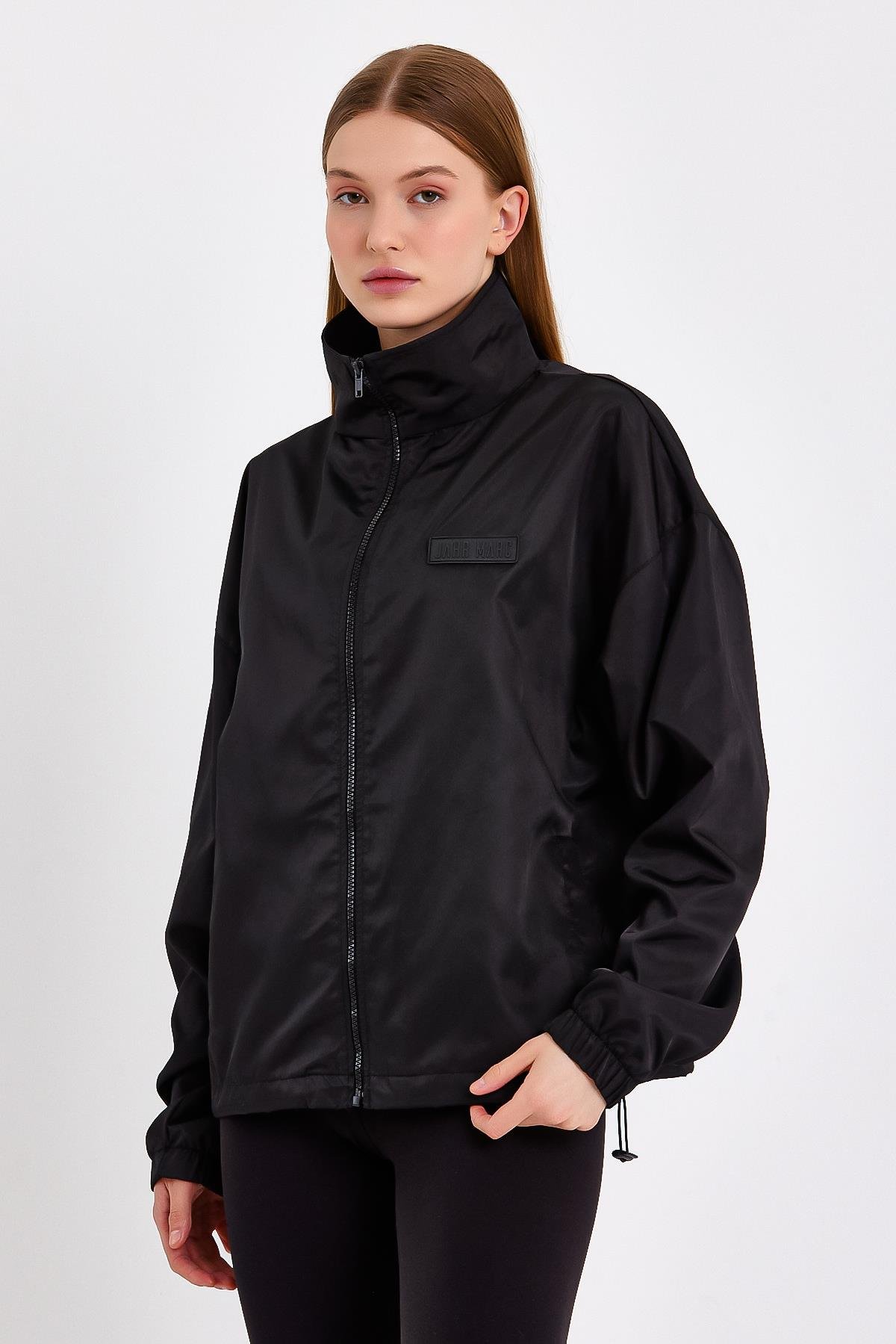 Fermuarlı Siyah Kadın Yağmurluk