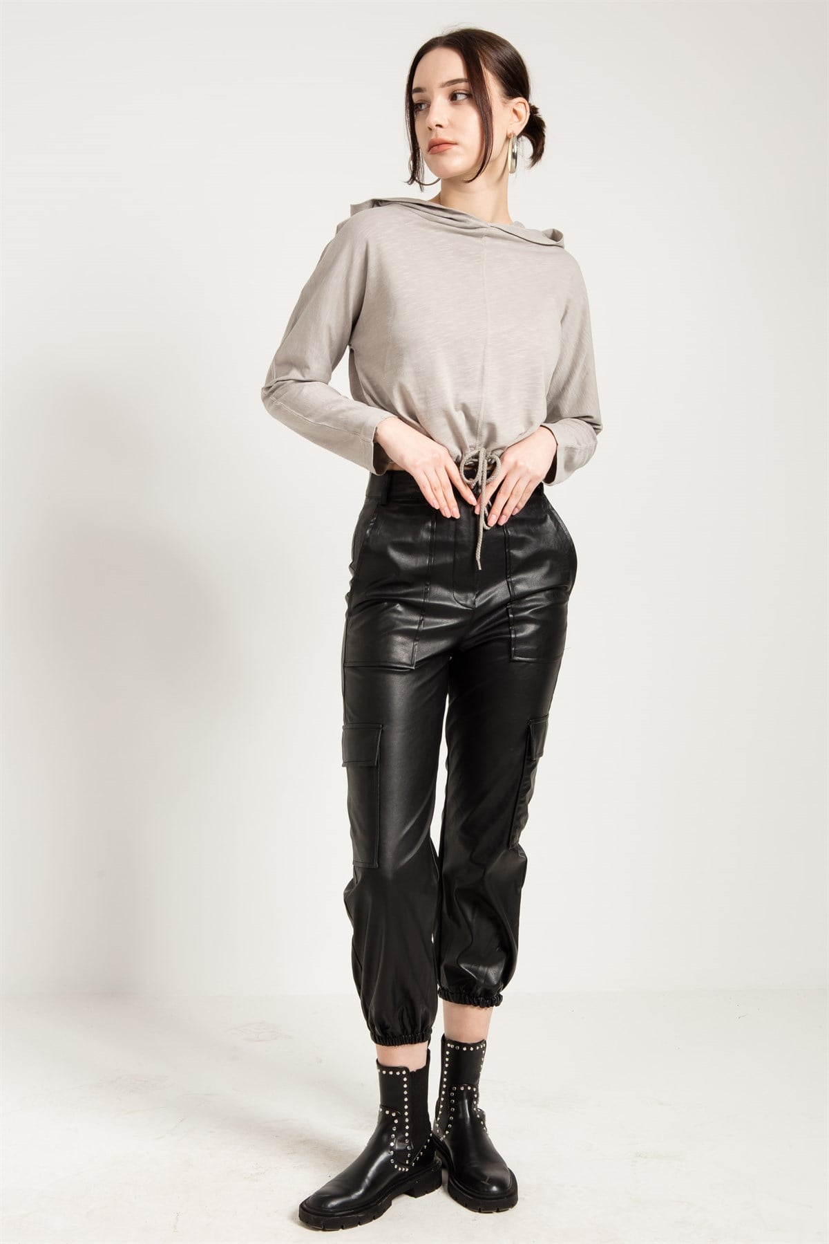 Cropped Hoodie in Grey with Dropped Shoulders
