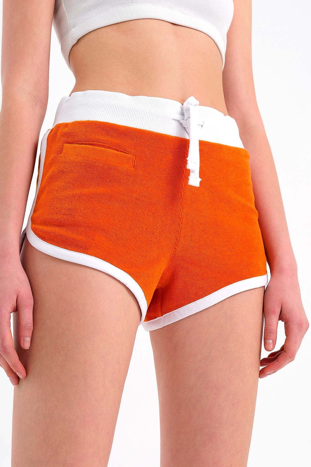 Sport Shorts in Orange