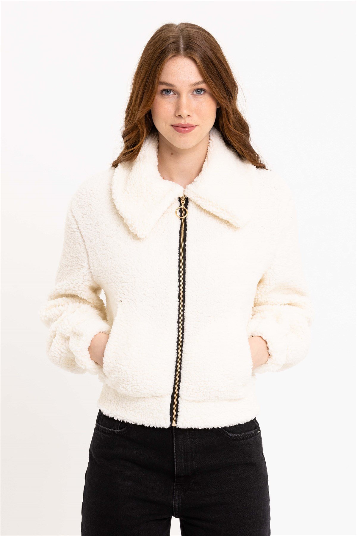 Kadın Fermuarlı Ekru Peluş Ceket