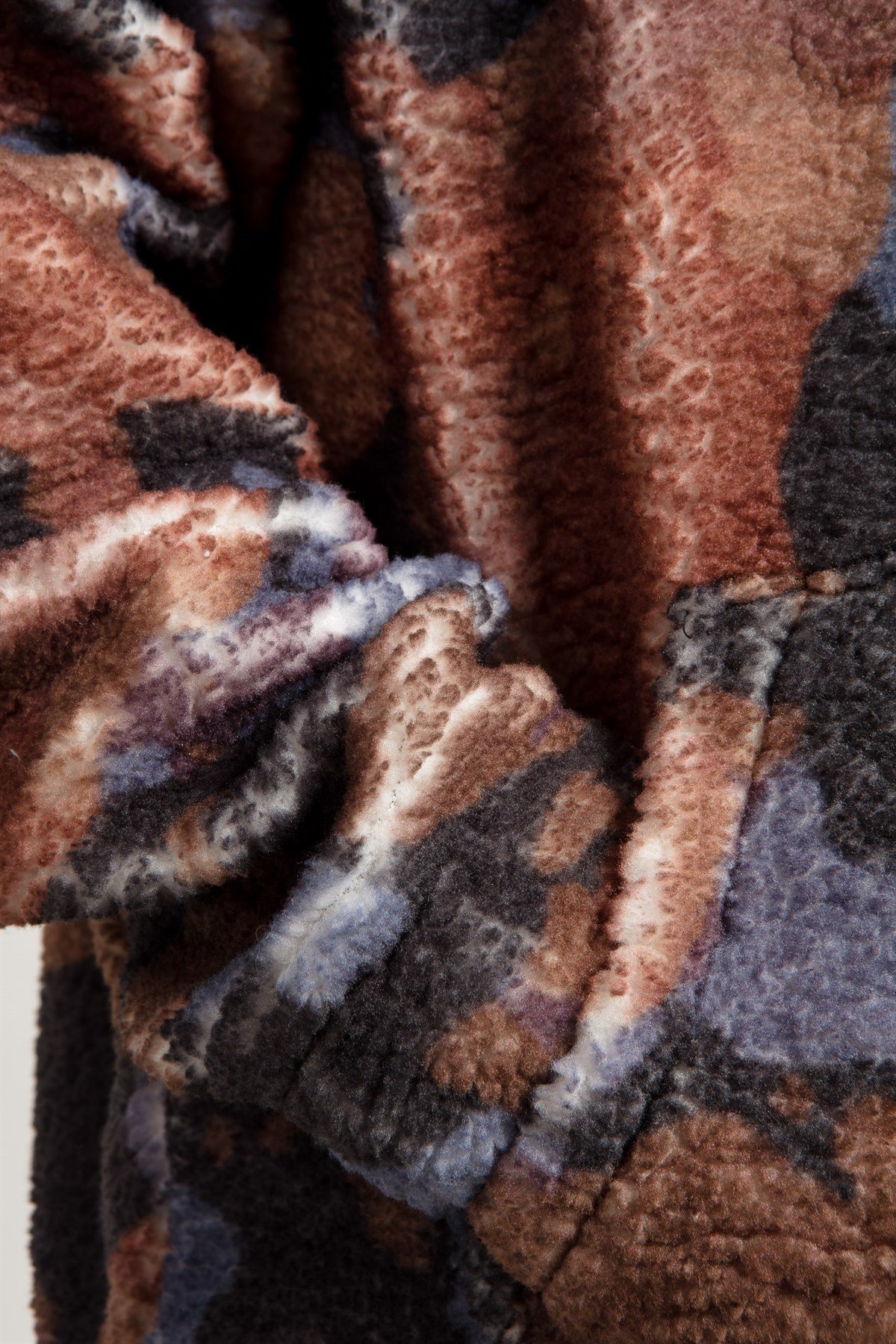 Kamuflaj Baskılı Oversize Peluş Erkek Ceket