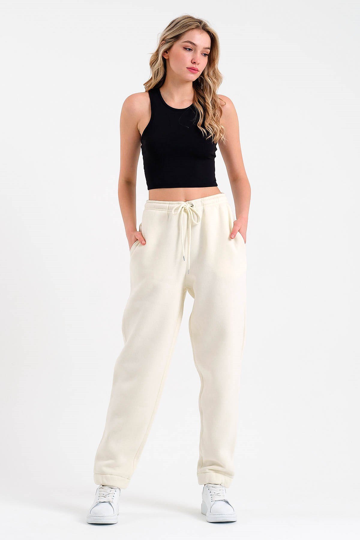 Oversized Jogger in Beige