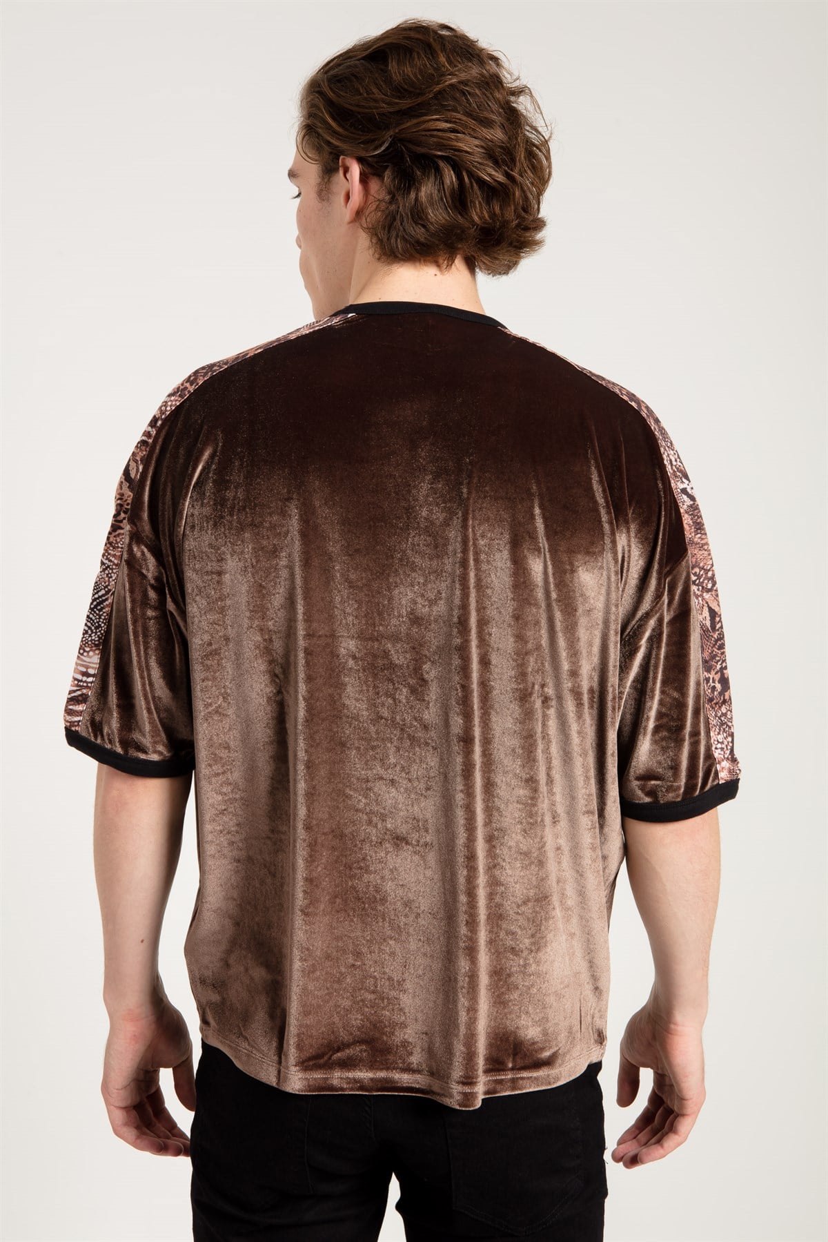 Unisex Velvet T-shirt in Brown with Leopard Print Tape