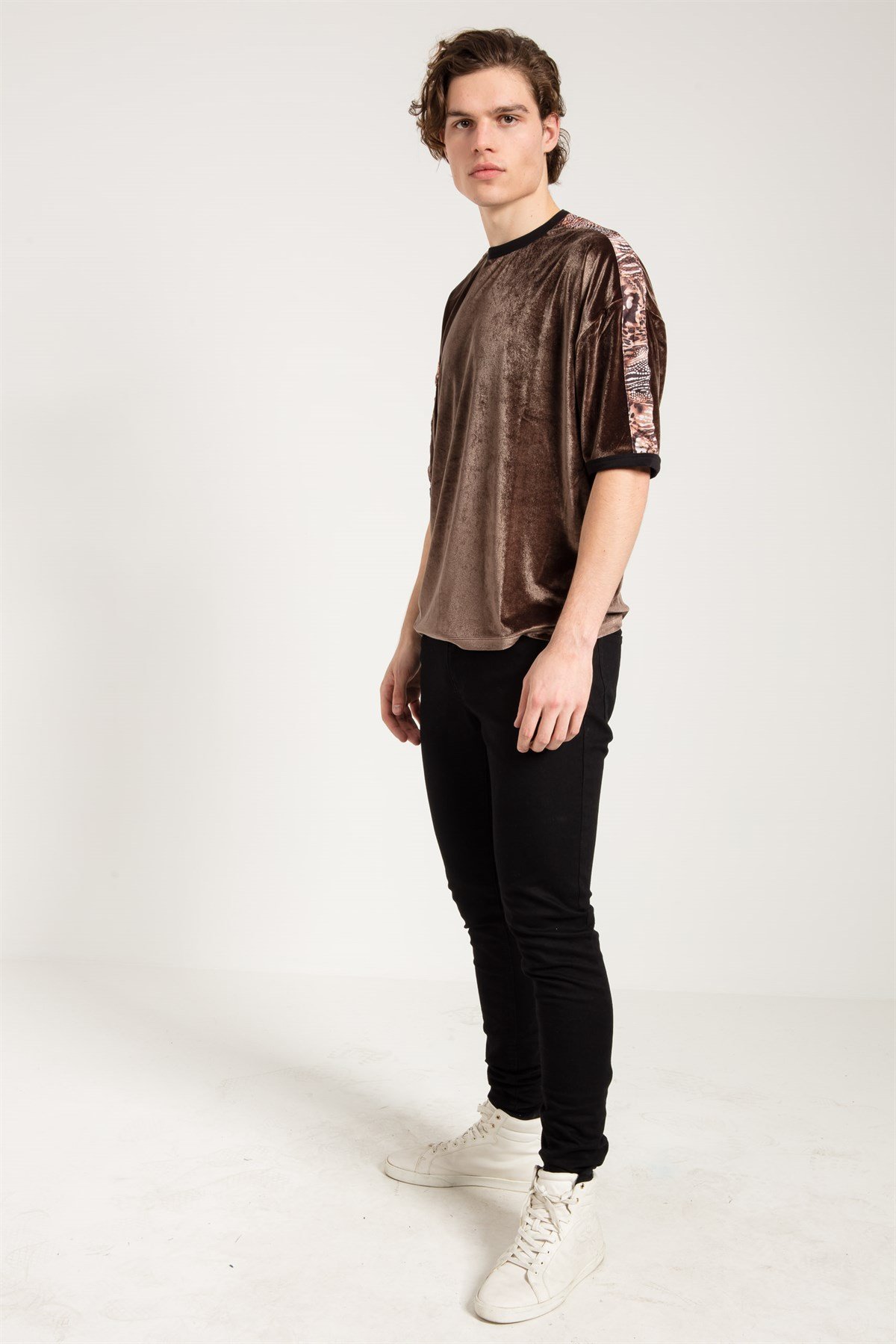 Unisex Velvet T-shirt in Brown with Leopard Print Tape