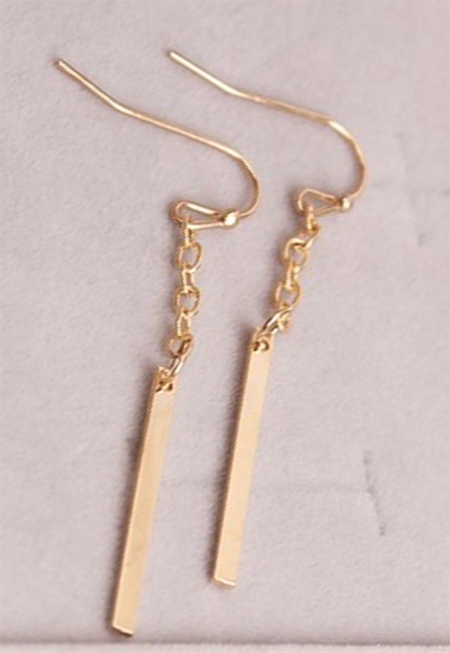 MULIER BULIA Sallantılı İnce Küpe