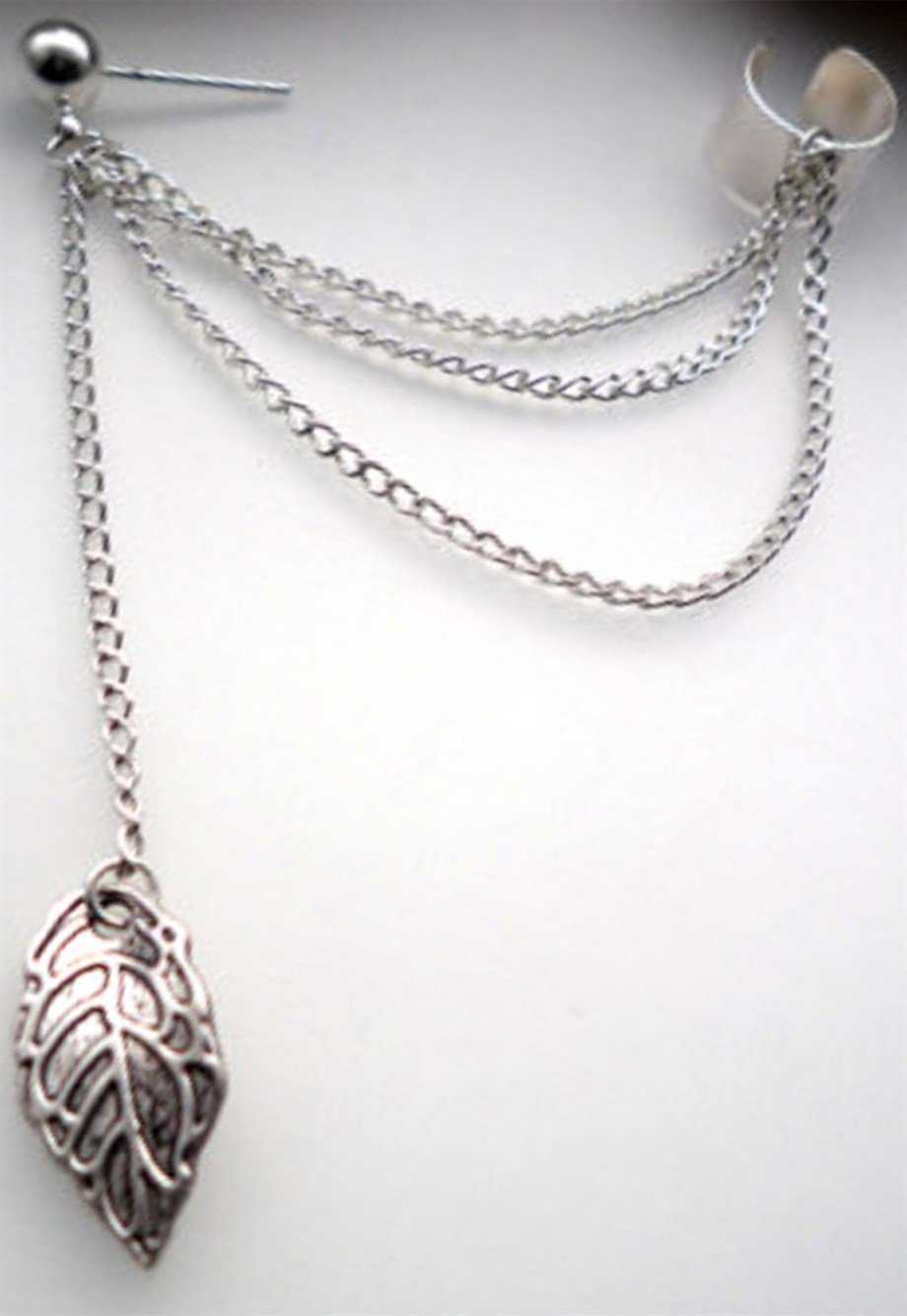 MULIER BULIA Yaprak Detaylı Gümüş Kırkırdak Küpe