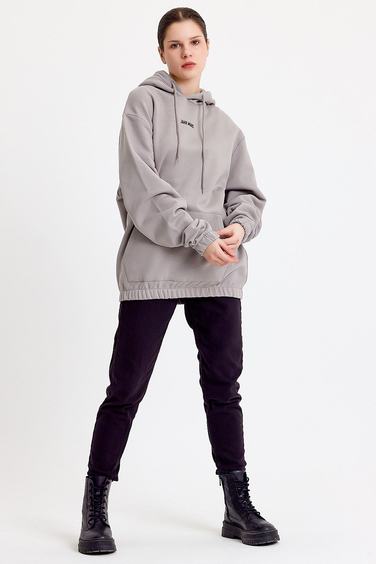 Nakışlı Oversize Açık Gri Kapüşonlu Kadın Sweatshirt