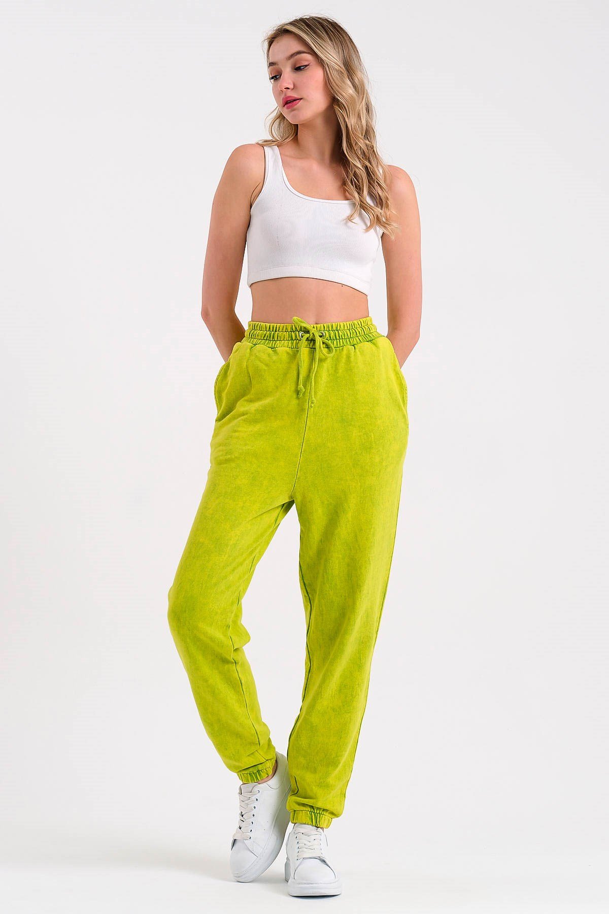 Oversized Jogger in Green