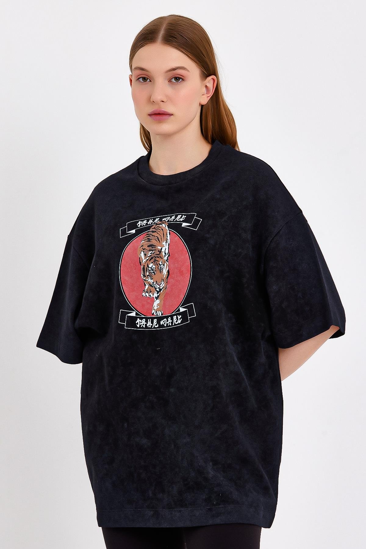 Oversize Baskılı Siyah Kadın T-shirt