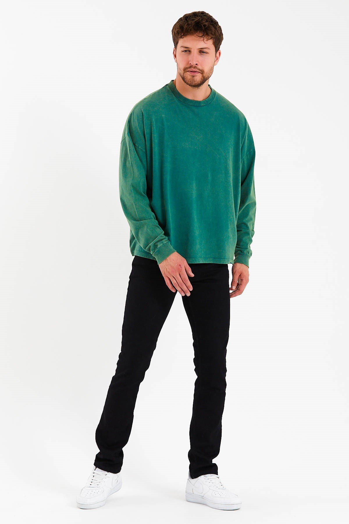 Oversized T-shirt in Green with Long Sleeves