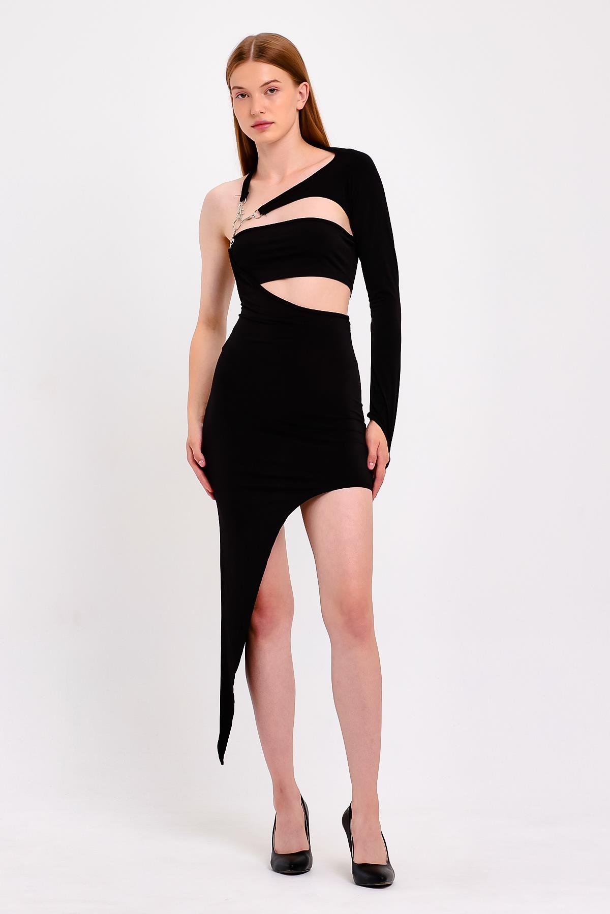 Parmak Geçmeli Asimetrik Kesim Siyah Elbise