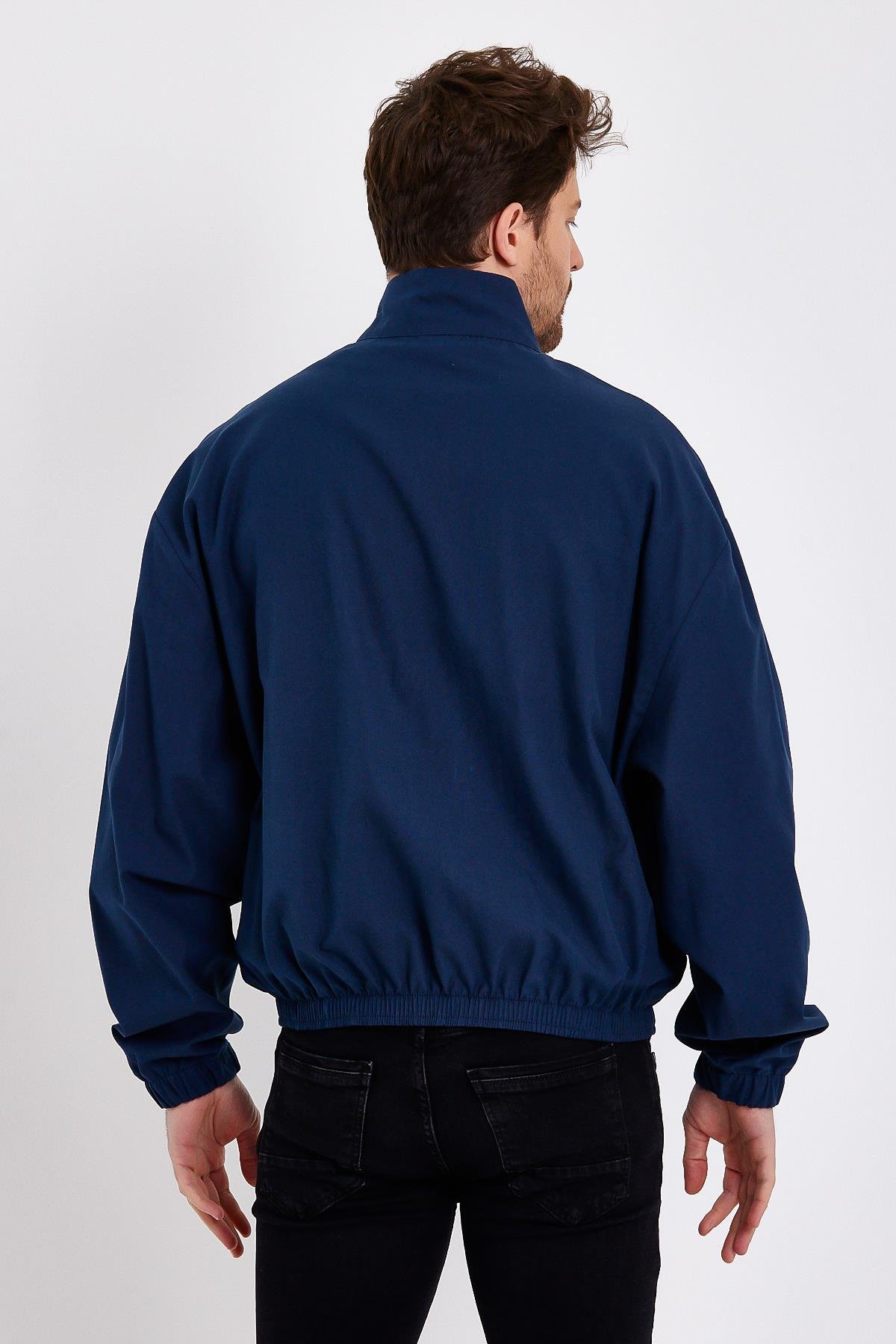 Petrol Dik Yaka Fermuarlı Erkek Yağmurluk