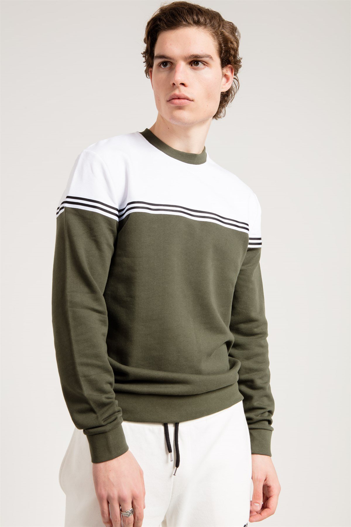 Renk Bloklu Haki Erkek Sweatshirt