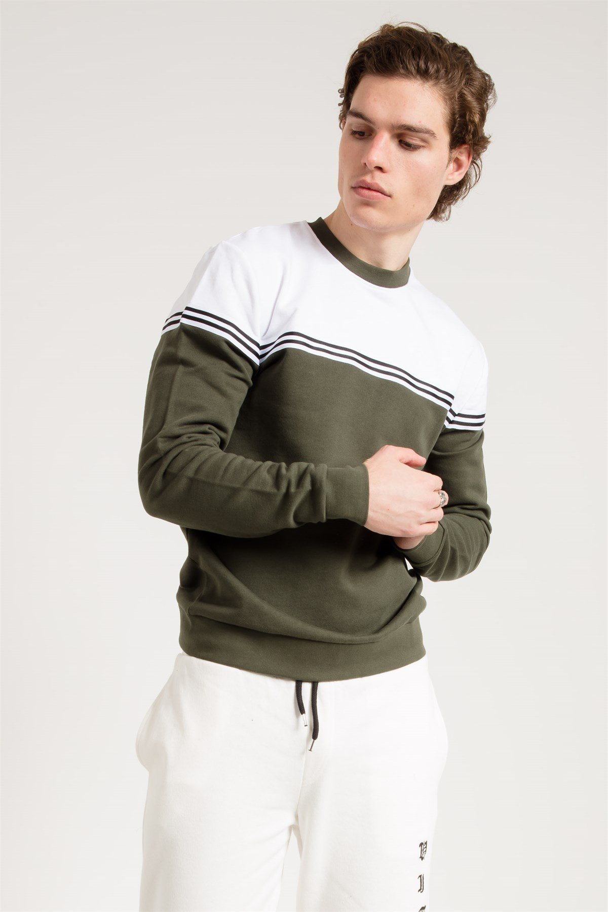 Renk Bloklu Haki Erkek Sweatshirt