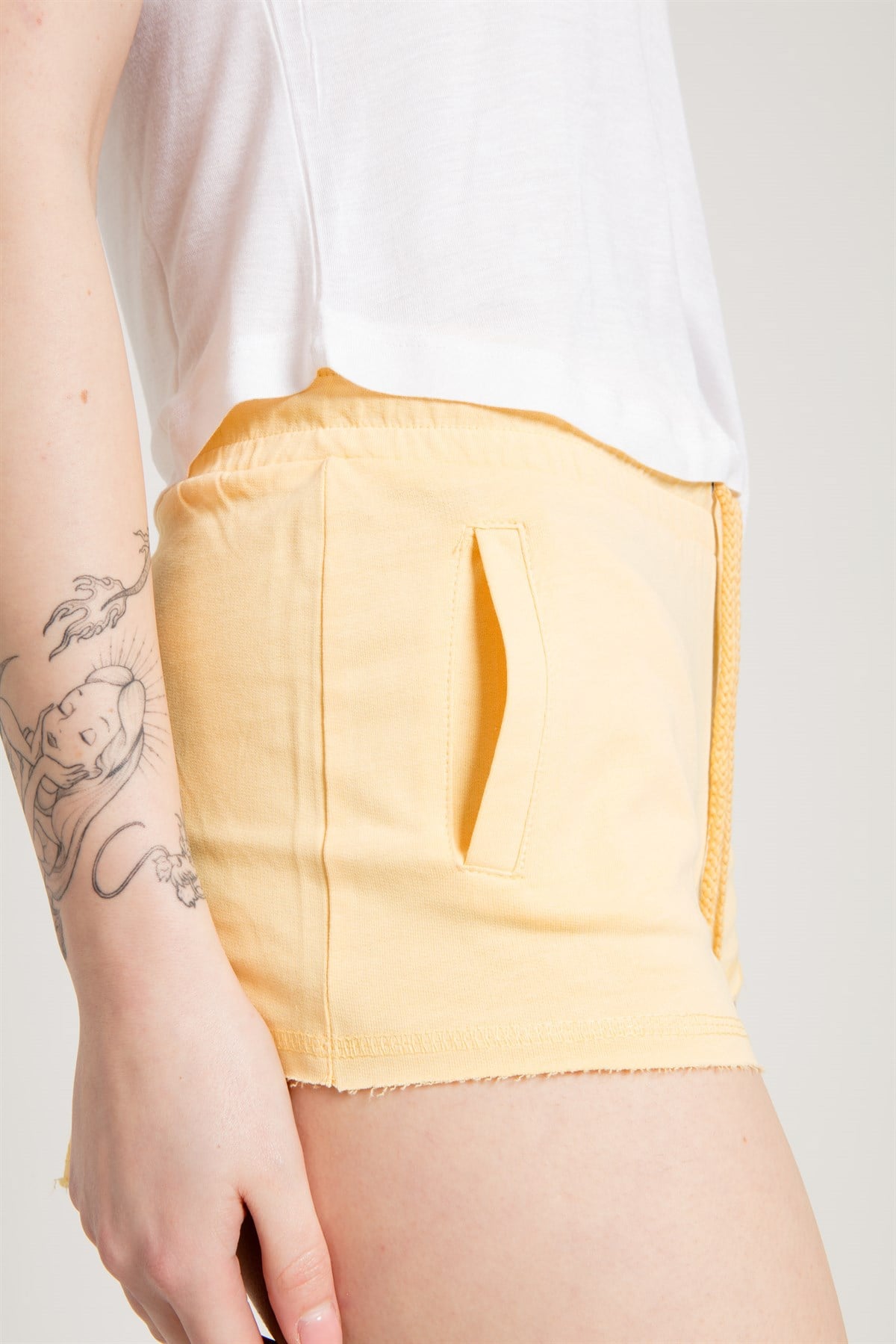 Lightweight Jersey Runner Shorts in Yellow