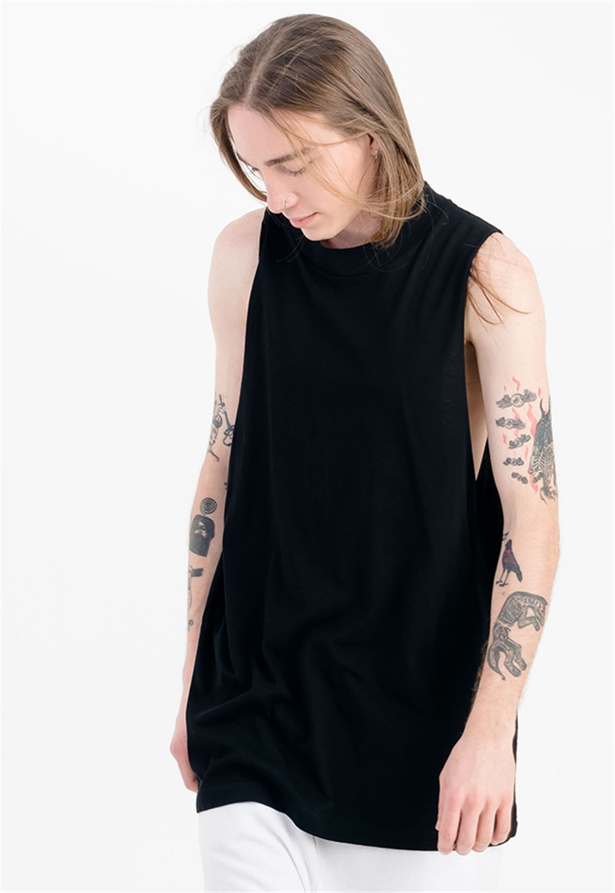 Sleeveless T-shirt with Extreme Dropped Armhole in Black