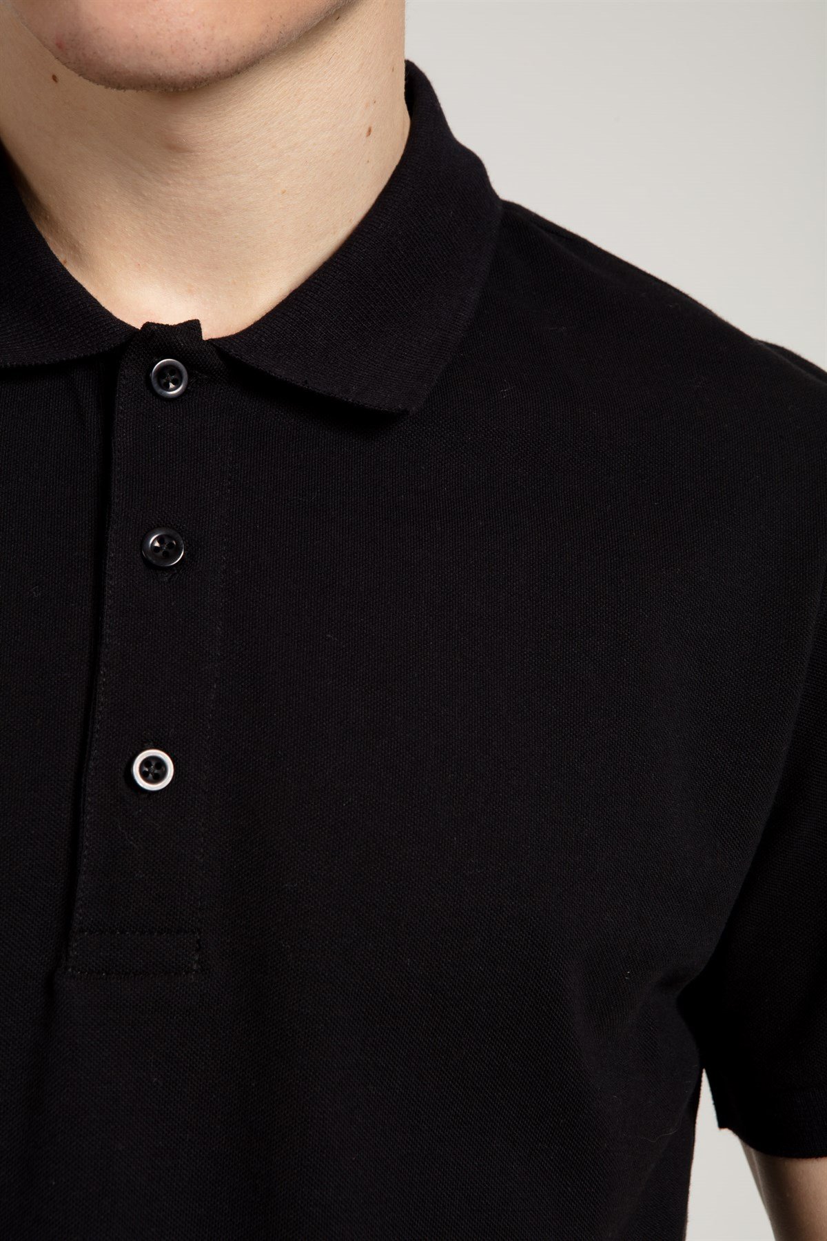 Polo Collared T-shirt in Black