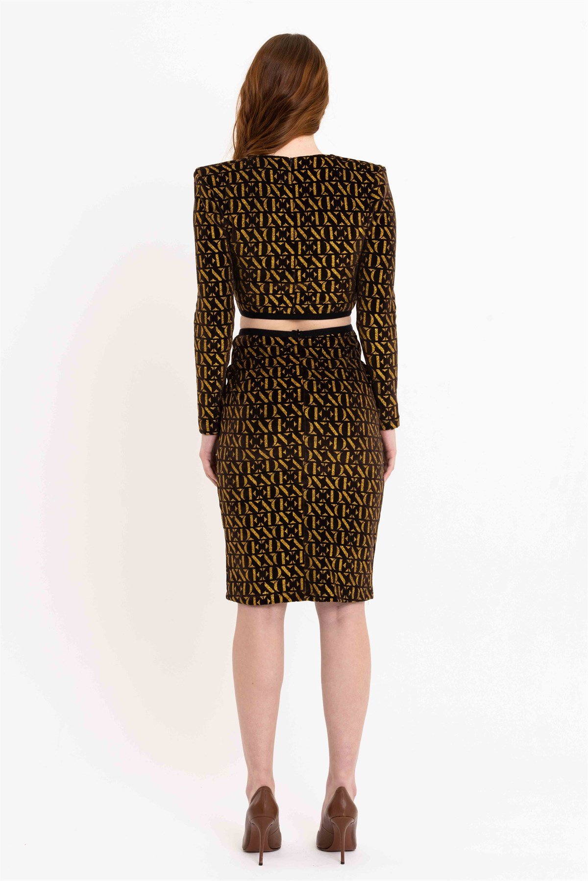 Siyah Kadife Yırtmaçlı Simli Kalem Etek