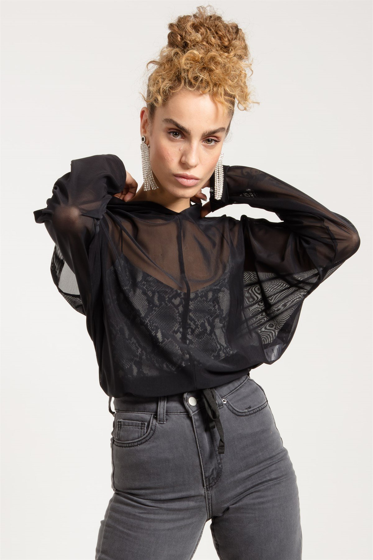Siyah Transparan Kadın Kapüşonlu Bluz