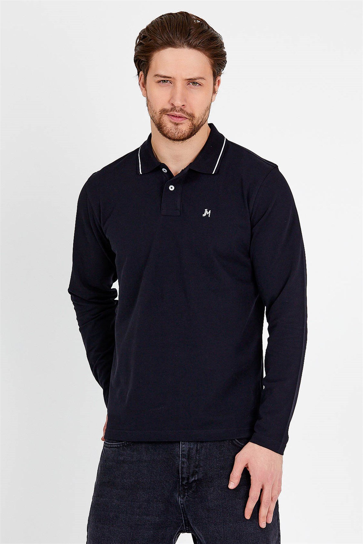 Polo Collared T-shirt in Black with Long Sleeves