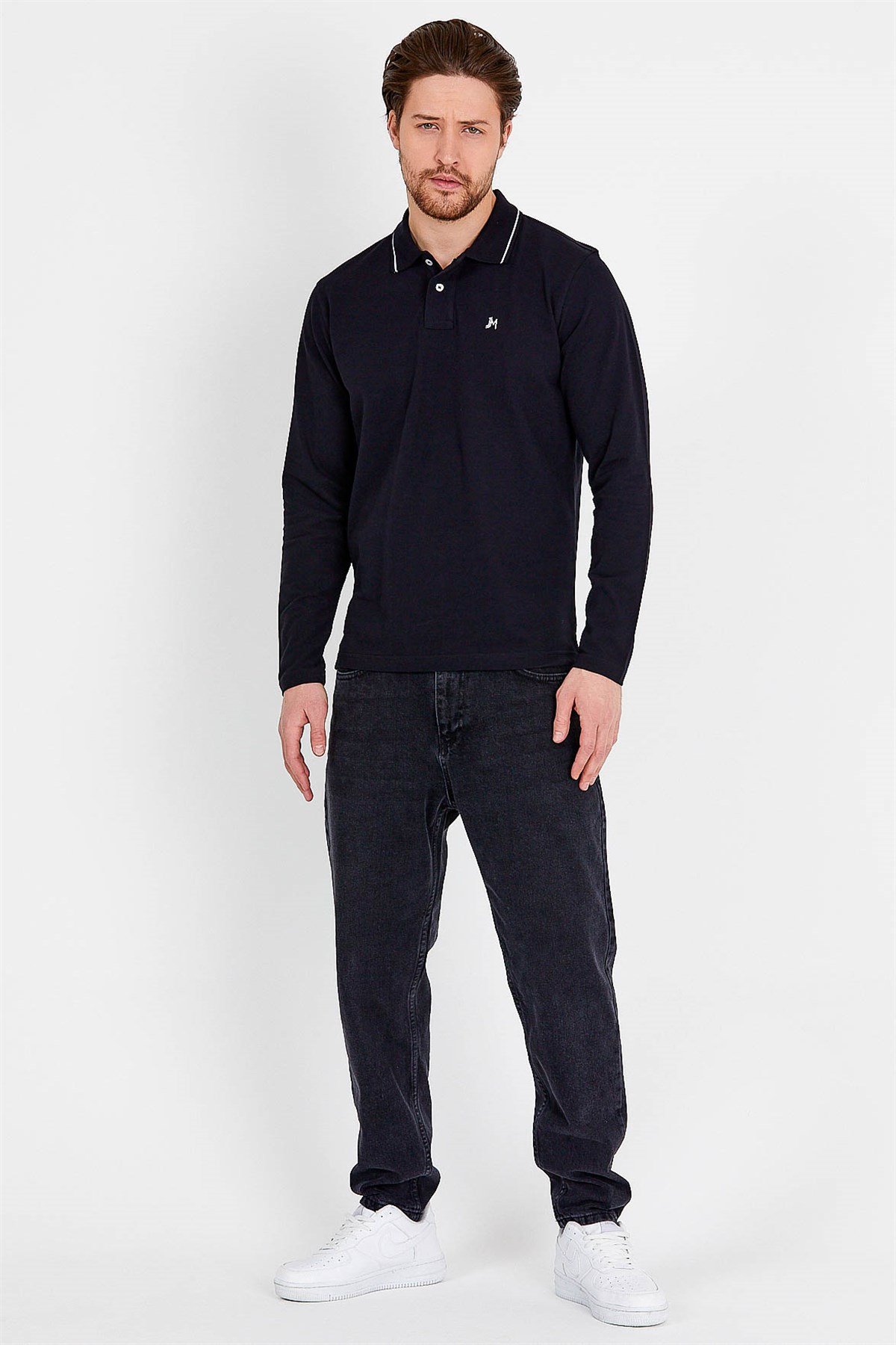Polo Collared T-shirt in Black with Long Sleeves