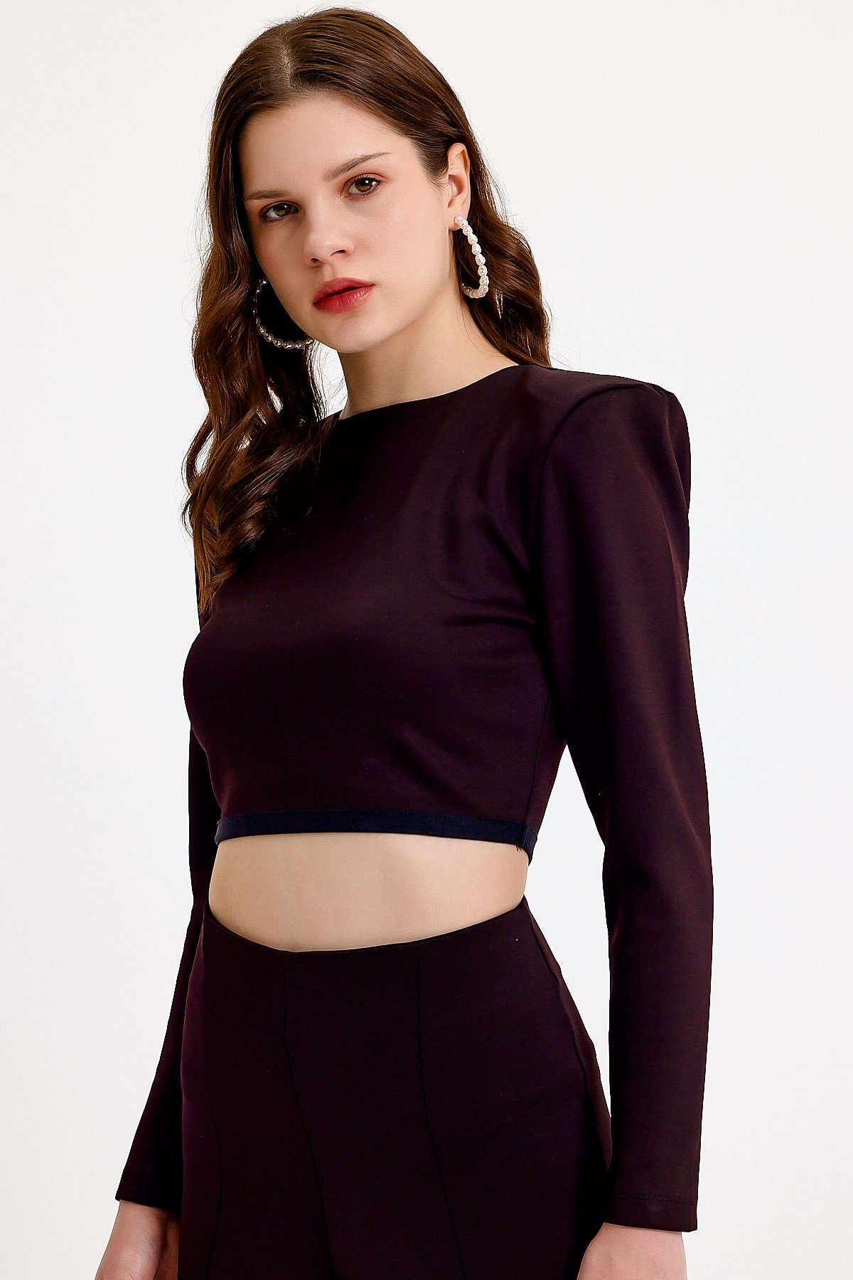 Siyah Vatkalı Crop Fit Bluz