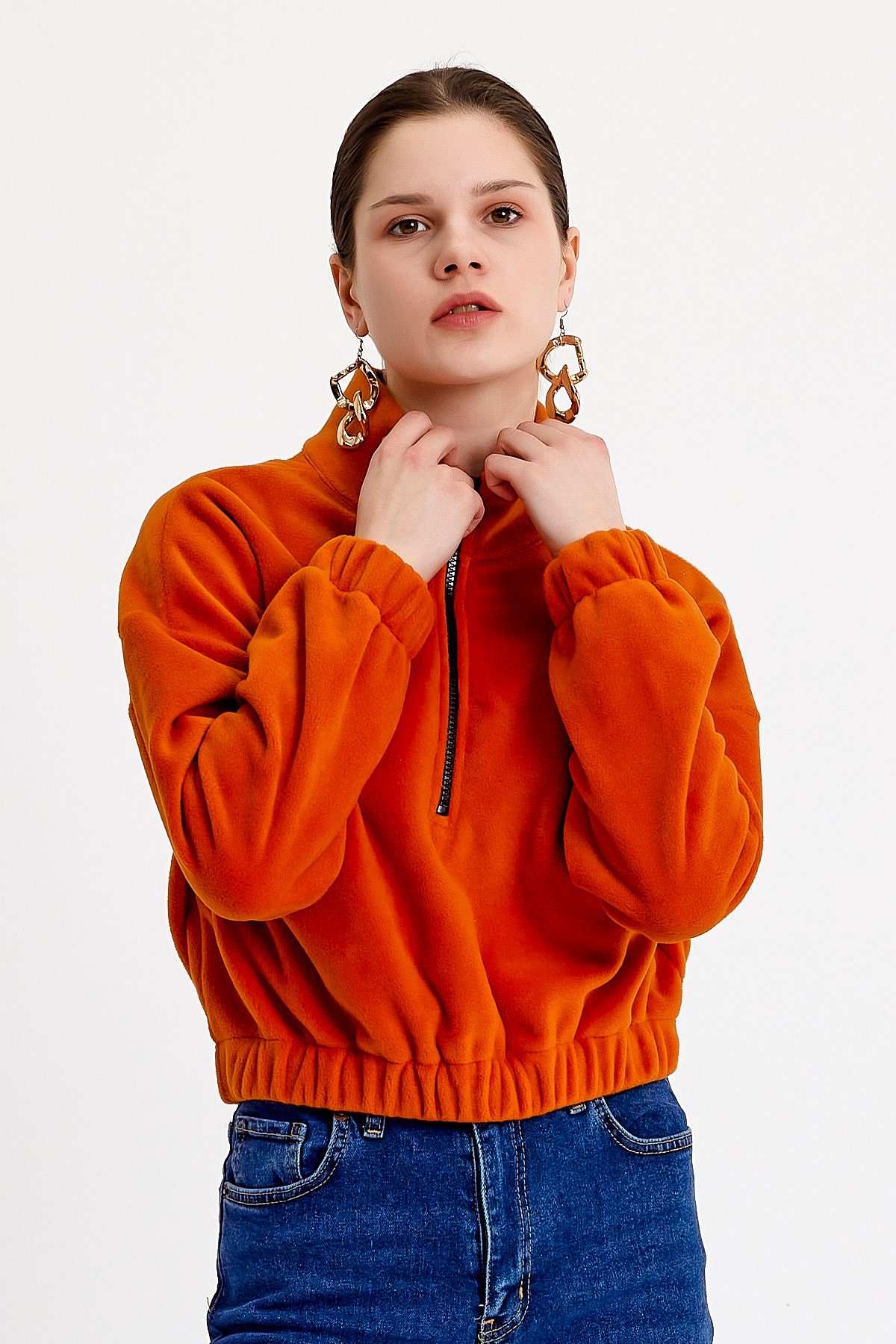 Turuncu Dik Yaka Crop Fit Peluş Sweatshirt