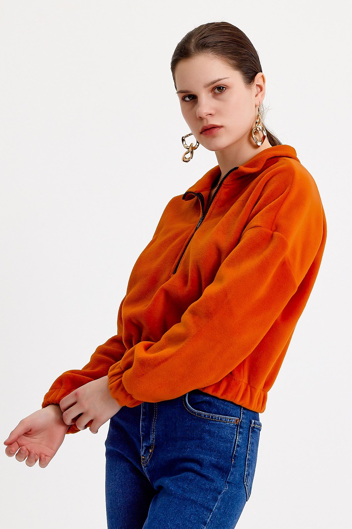 Turuncu Dik Yaka Crop Fit Peluş Sweatshirt