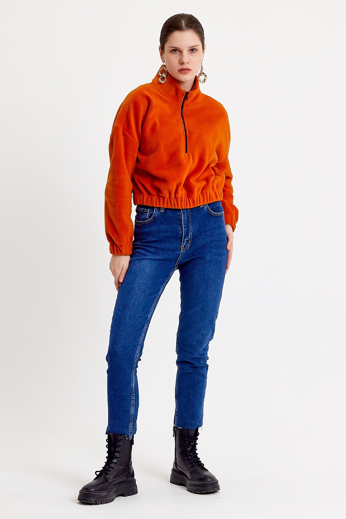 Turuncu Dik Yaka Crop Fit Peluş Sweatshirt