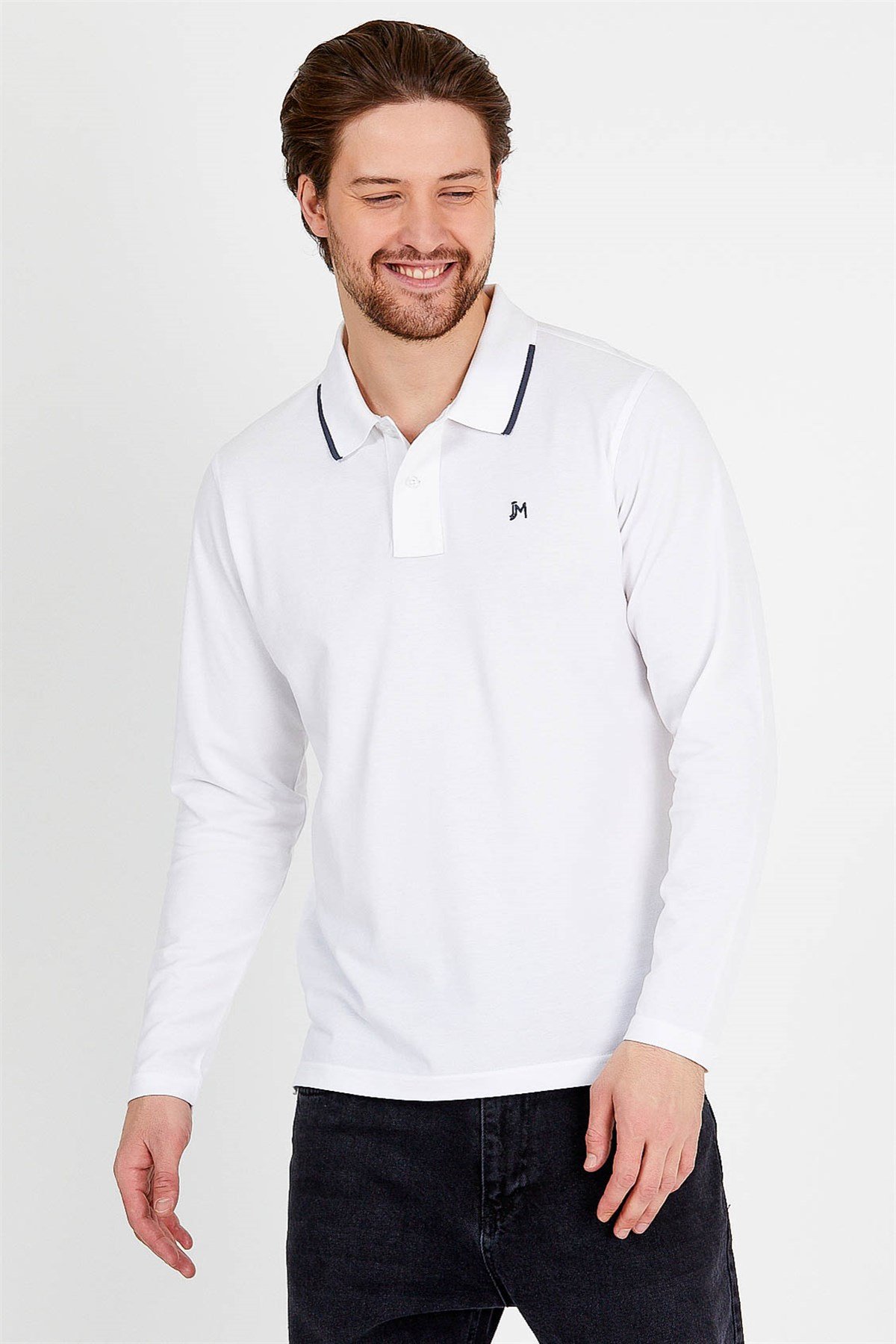 Polo Collared T-shirt in White with Long Sleeves
