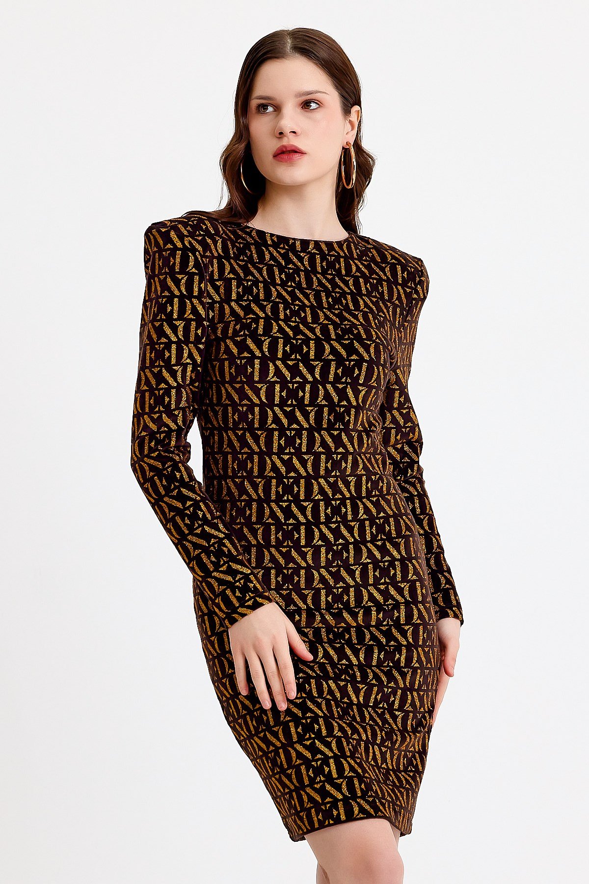 Gold Varak Baskılı Siyah Kadife Elbise