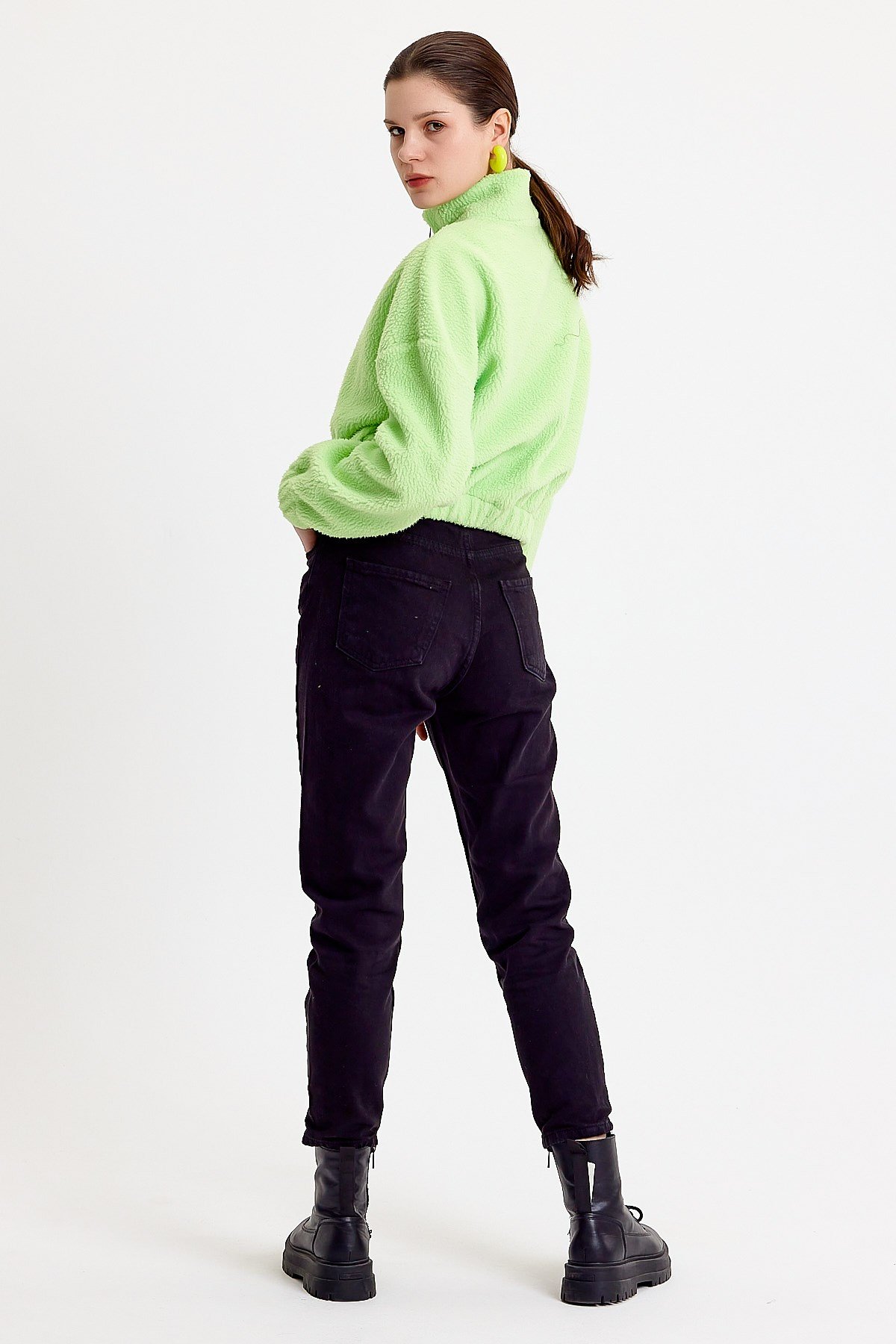 Yeşil Dik Yaka Crop Fit Kadın Peluş Sweatshirt