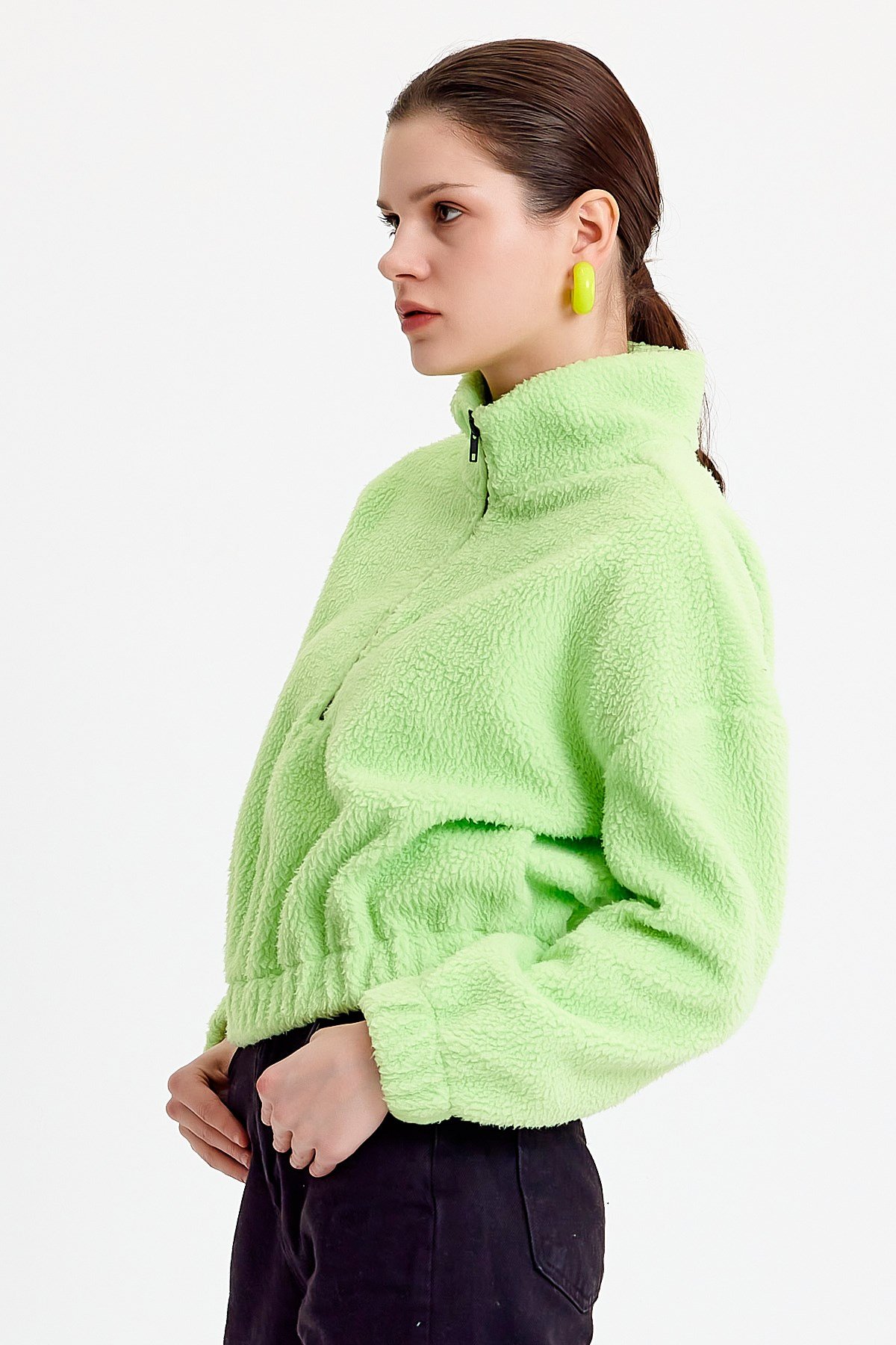 Yeşil Dik Yaka Crop Fit Kadın Peluş Sweatshirt