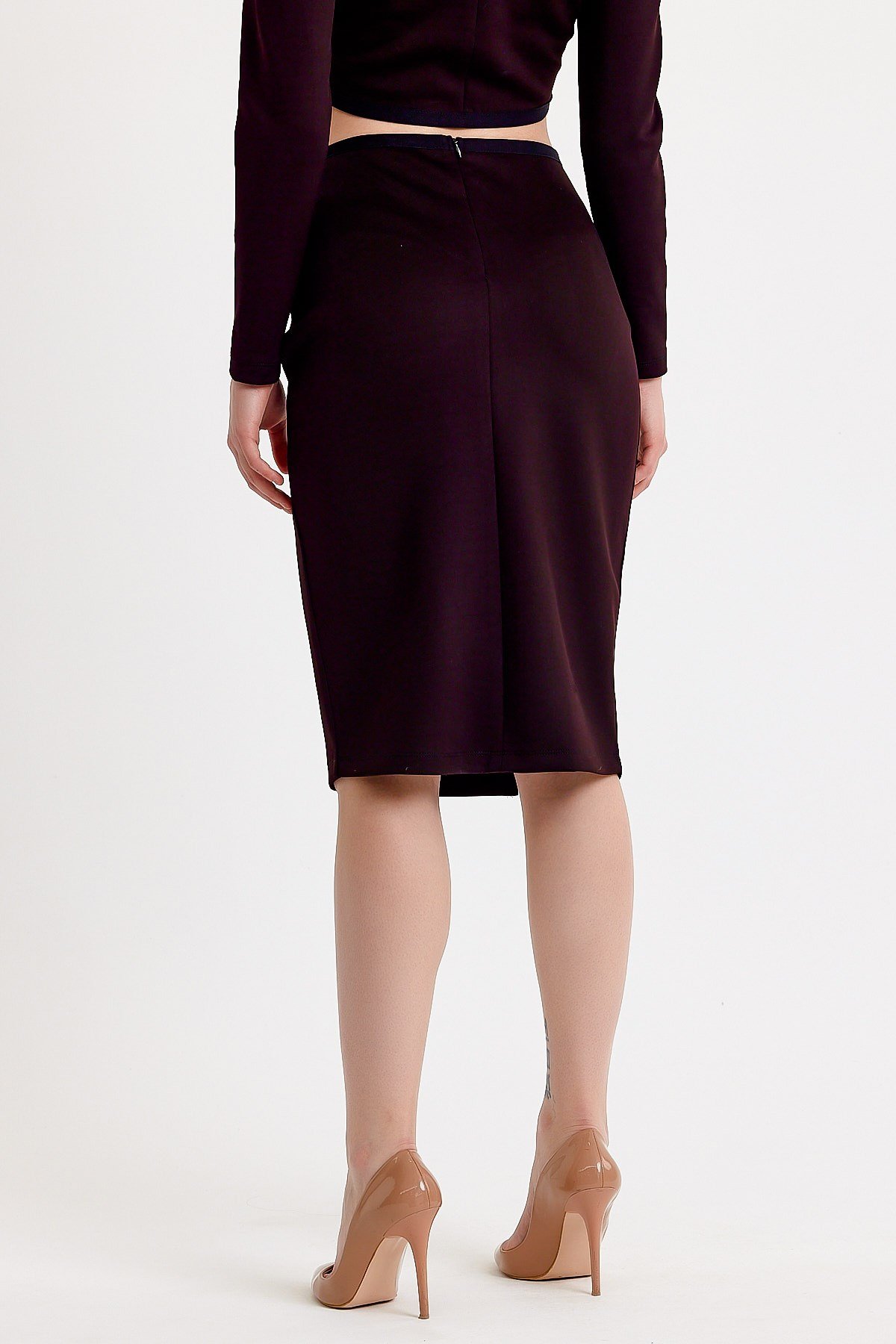 Yırtmaç Detaylı Siyah Midi Etek