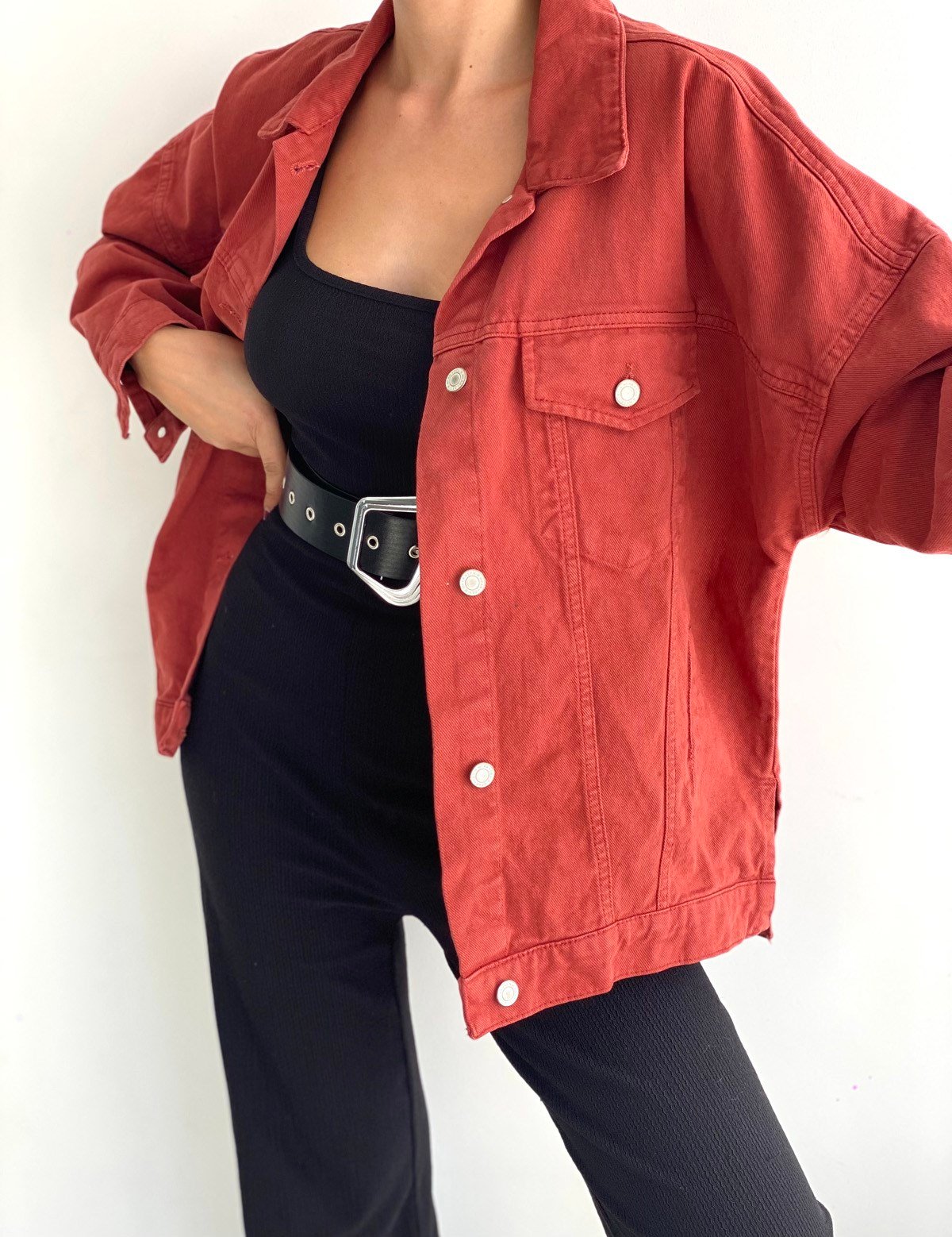 Kiremit rengi yırtmaçlı oversize kot ceket