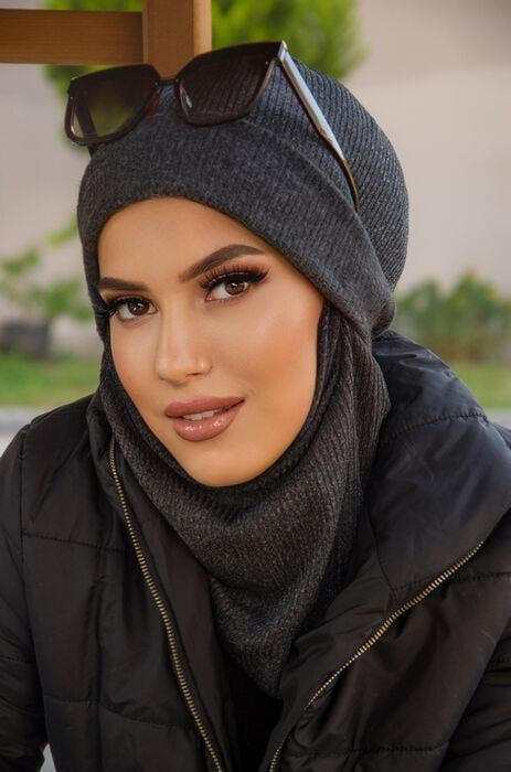 Antrasit Maskeli Bere 