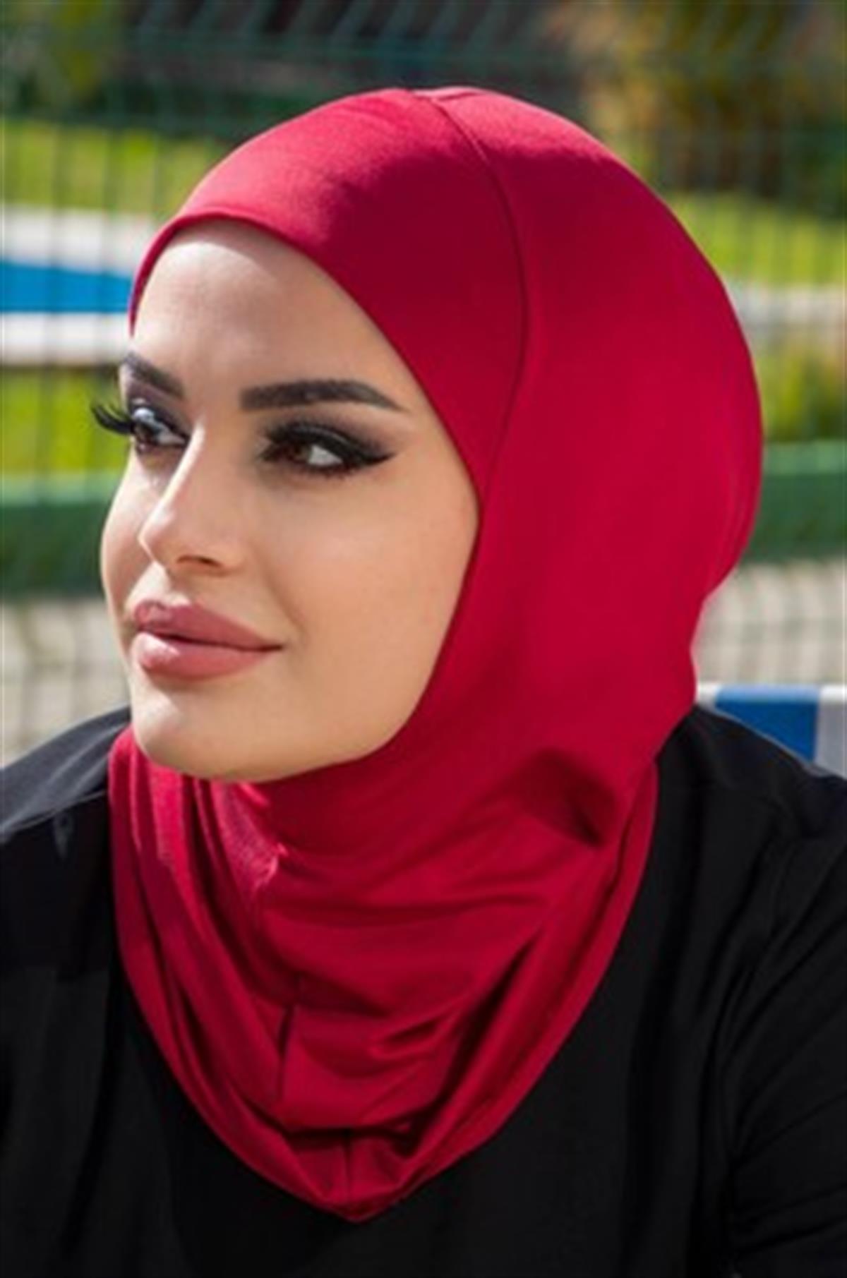 Bordo Yüzücü Bonesi