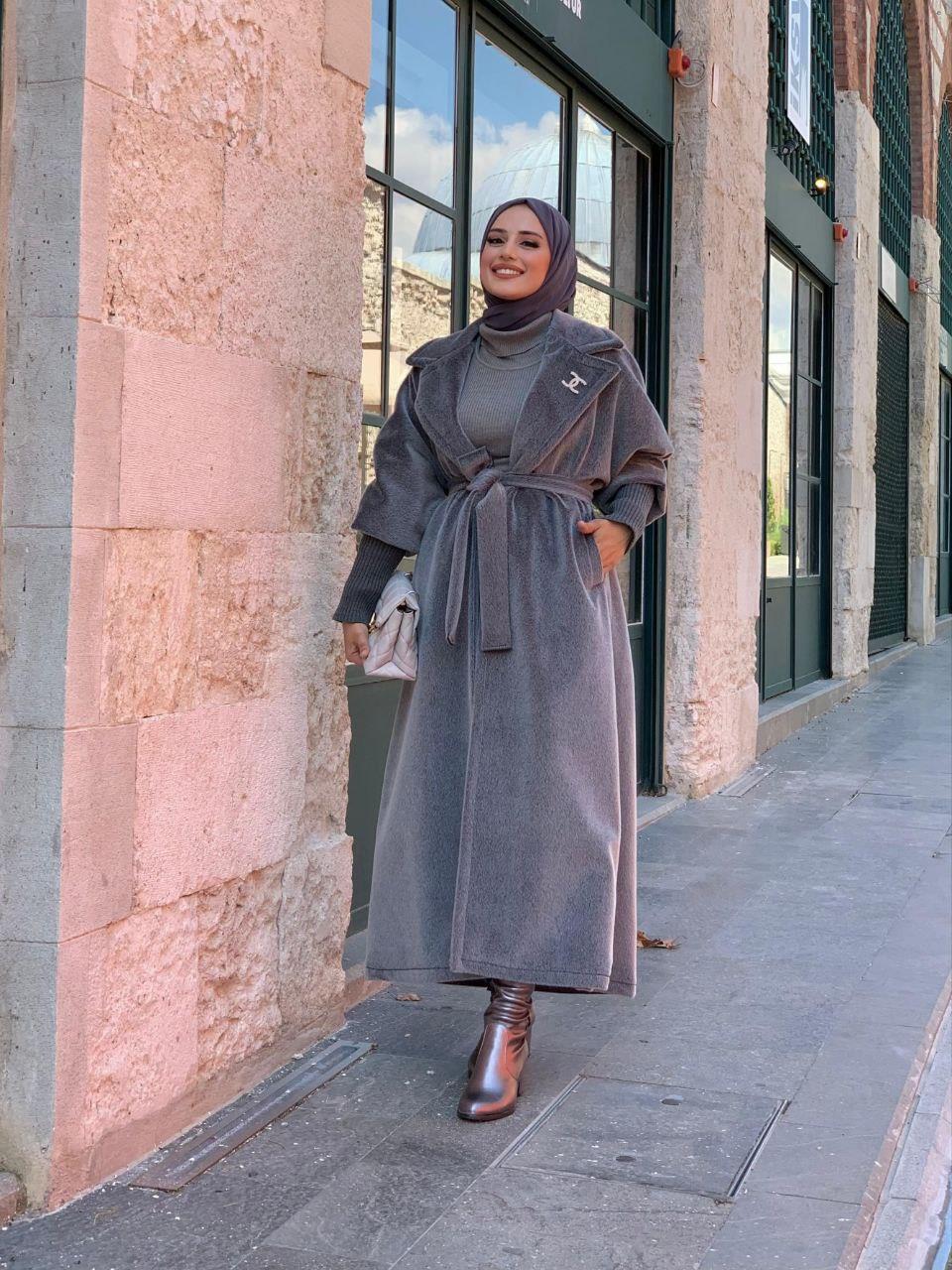 Bronş Detaylı Uzun Kaban Gri