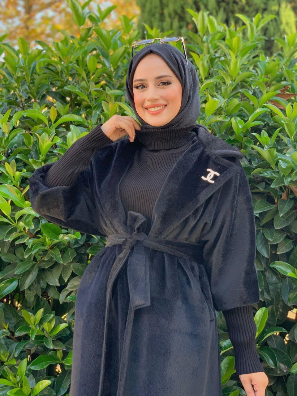 Bronş Detaylı Uzun Kaban Siyah