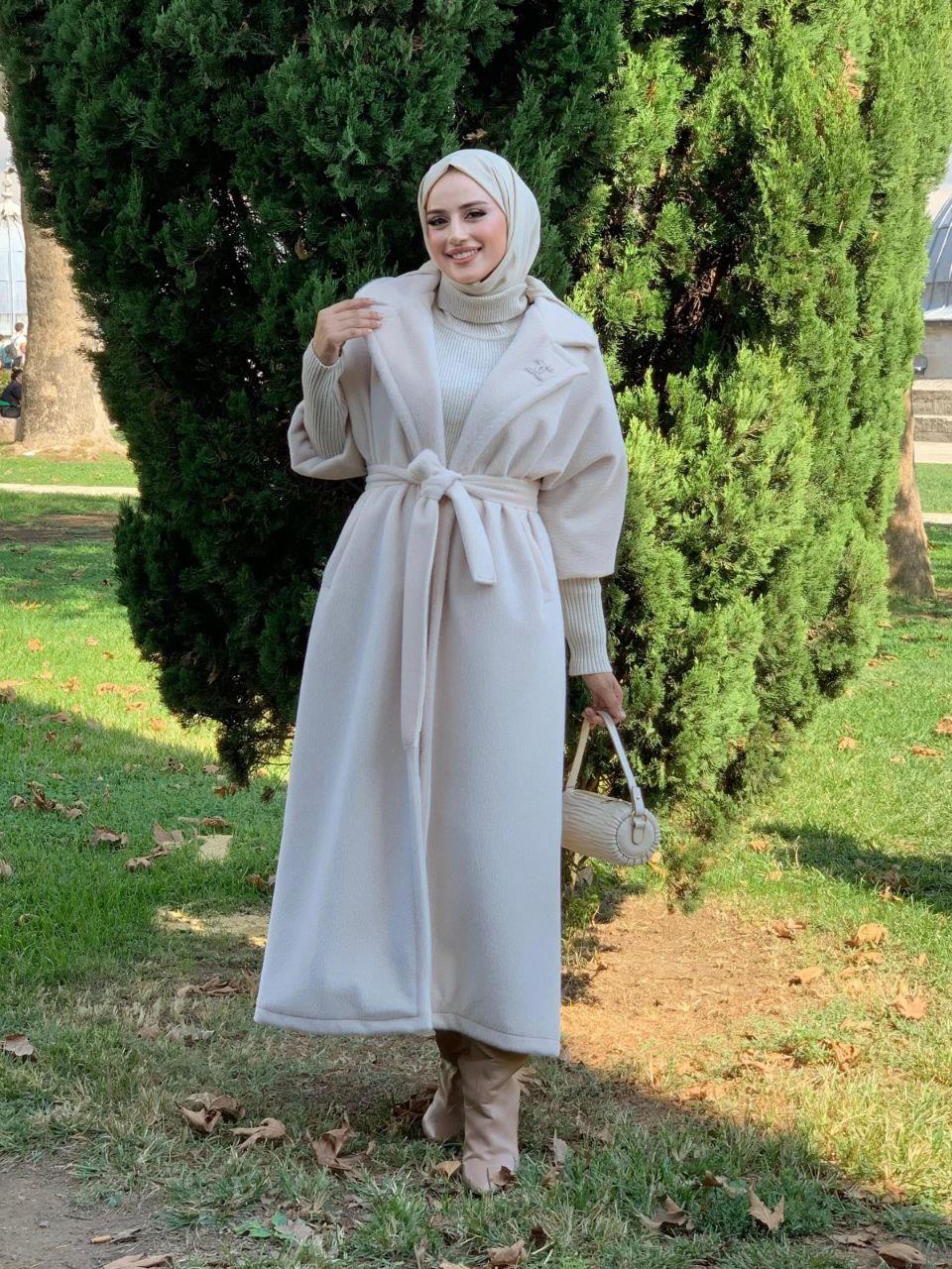 Bronş Detaylı Uzun Kaban Taş 