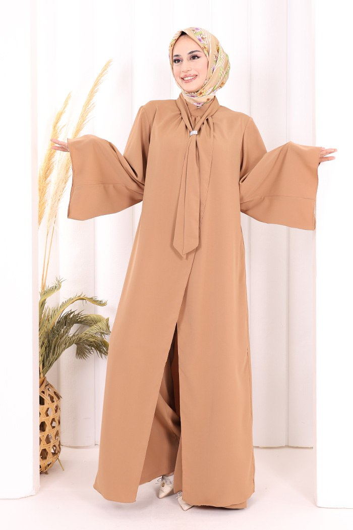 Broş Detaylı Tulum Abaya ve Takım Taba