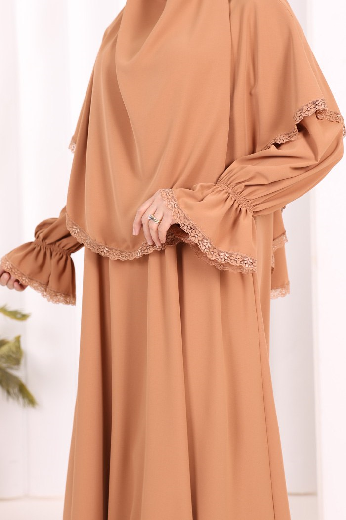 Dantelli Sufleli Elbise Taba